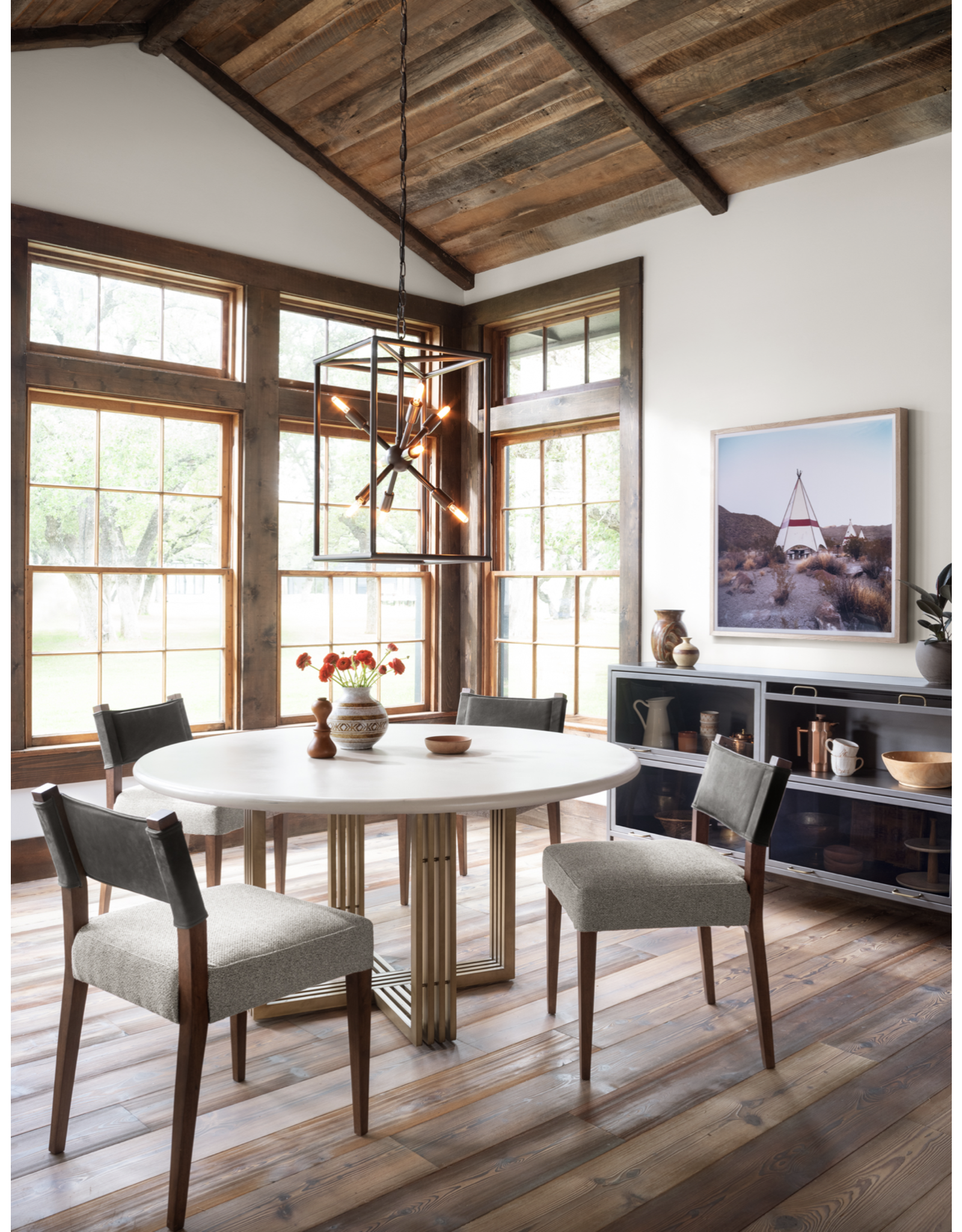 Mia Round Dining Table - Antique Brass/Parchment White