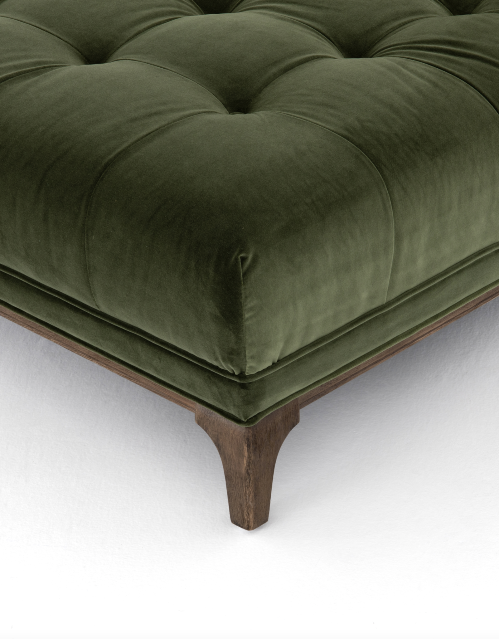 Dylan Chaise in Sapphire Olive