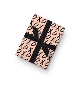 XO Gift Wrap - 3 Sheets