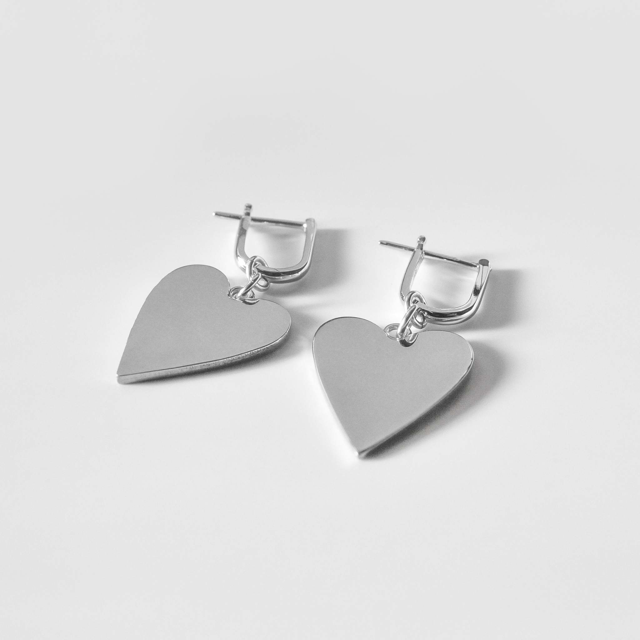 Amaya Heart Earrings - Sterling Silver x Rhodium Plated - Shoppe