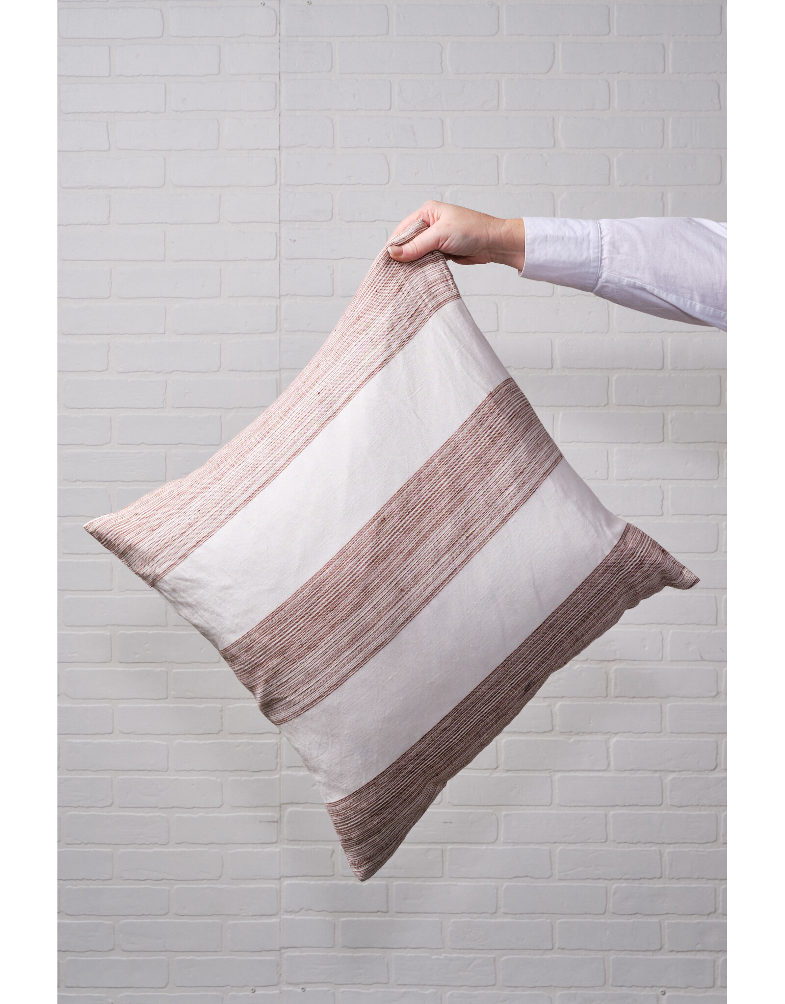 Sheldon Pillow, 20x20