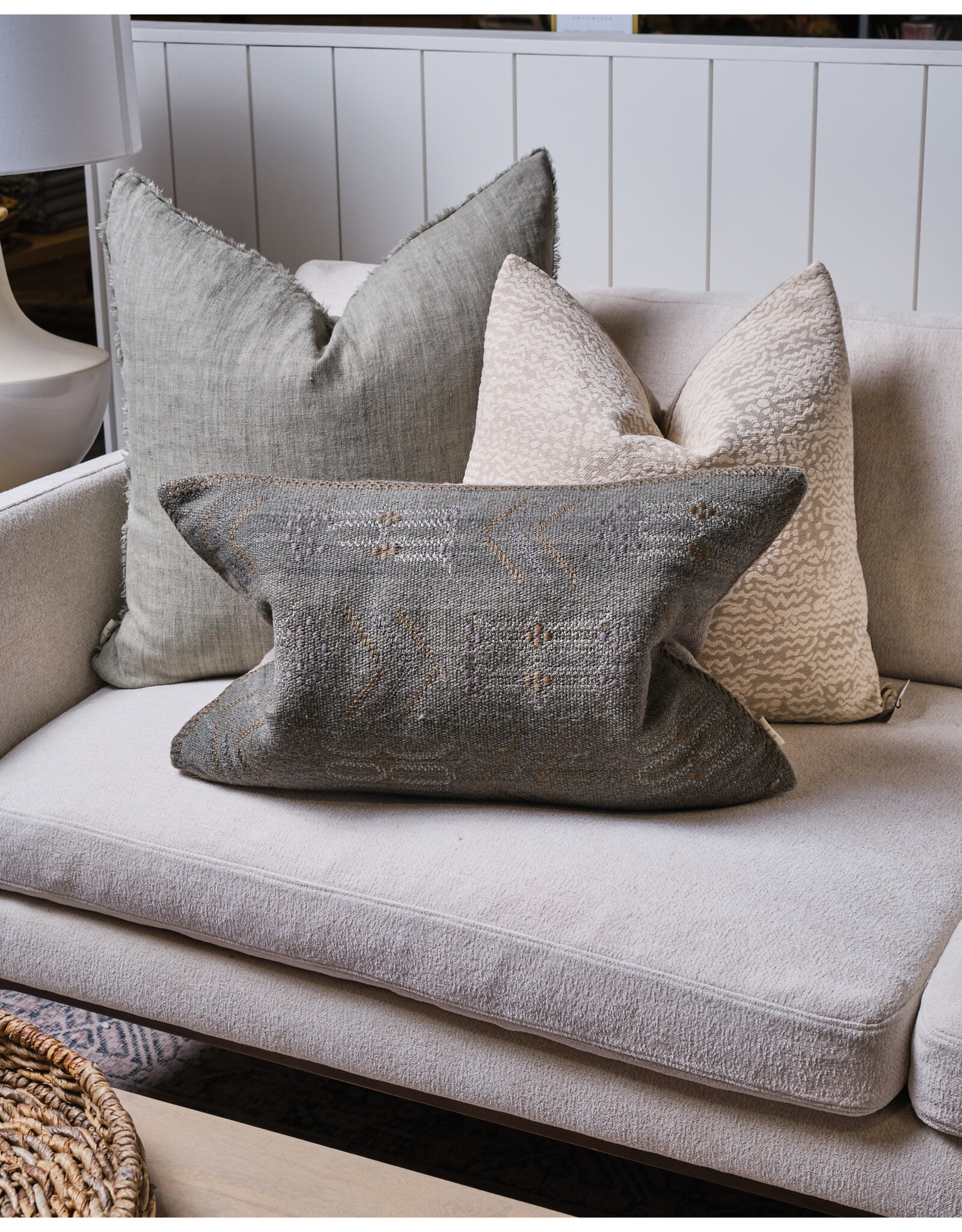 Lina Linen Pillow, Laurel 24x24