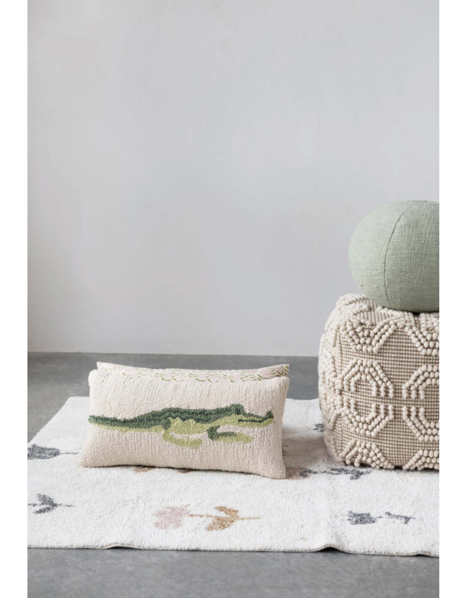 Cotton Punch Hook Pillow with Alligator