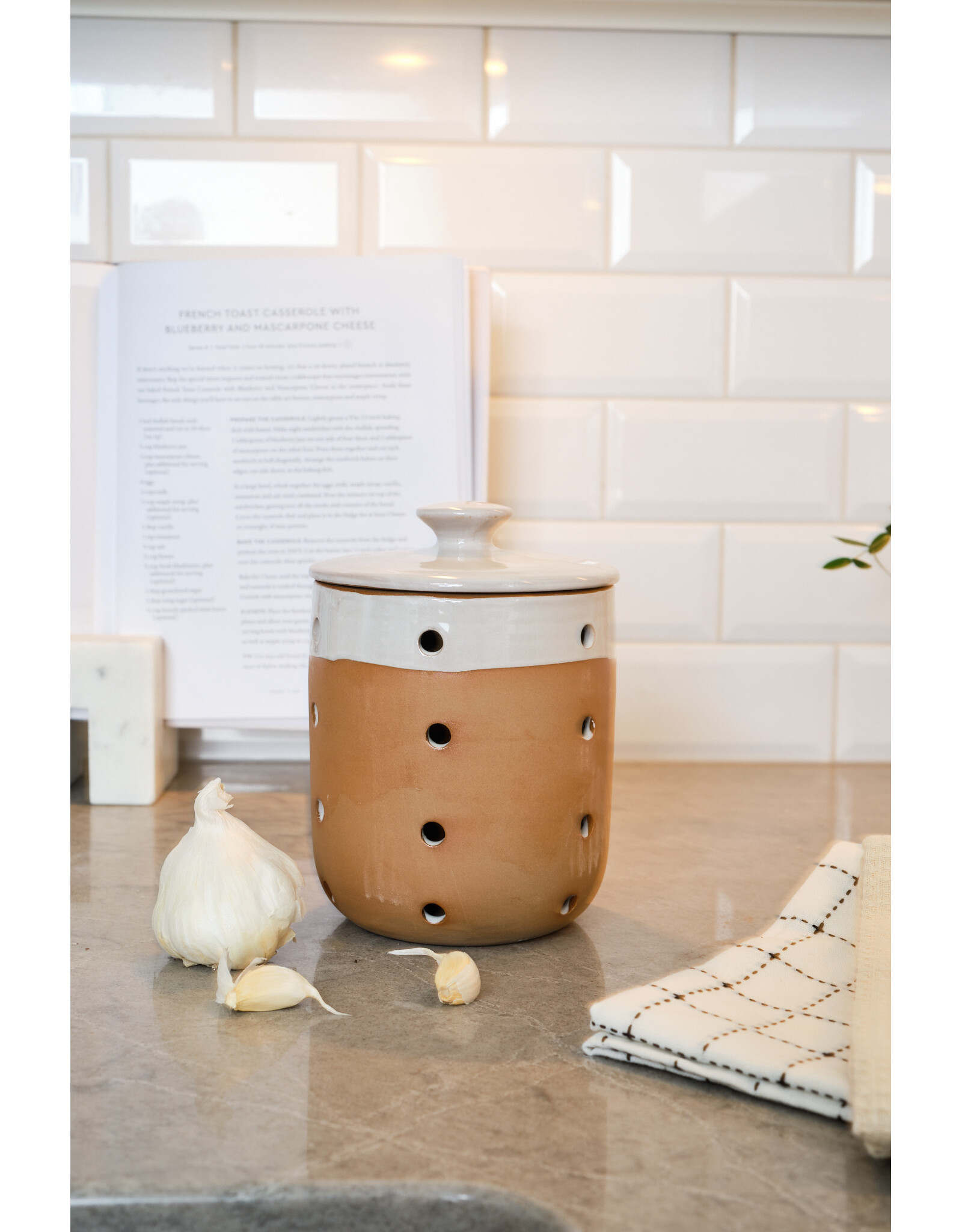 Stoneware Garlic/Onion Keeper, Reactive Glaze
