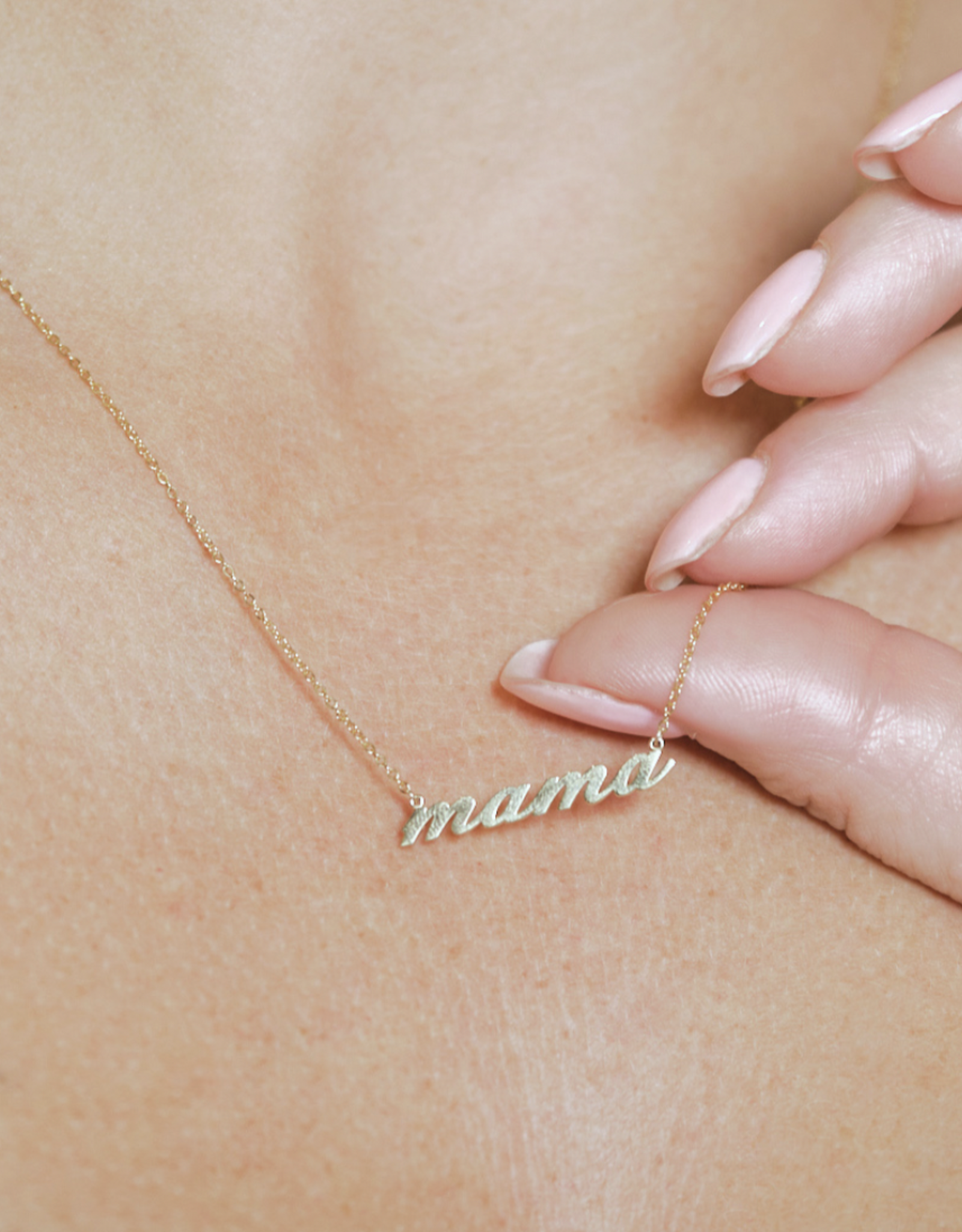 Mama Script Necklace - 14K Gold Plated