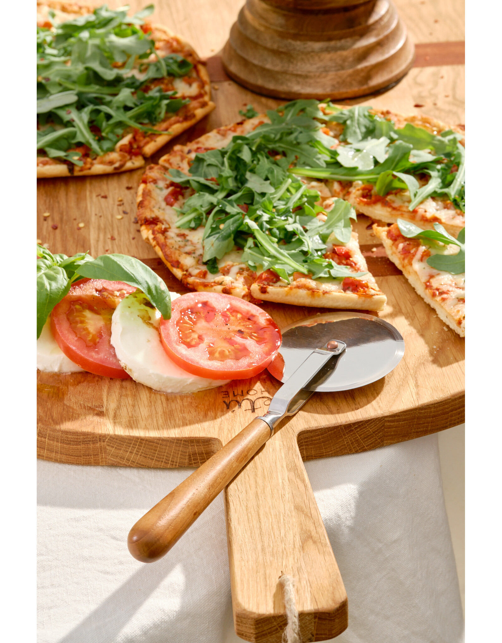 Teak & Stainless Pizza Wheel