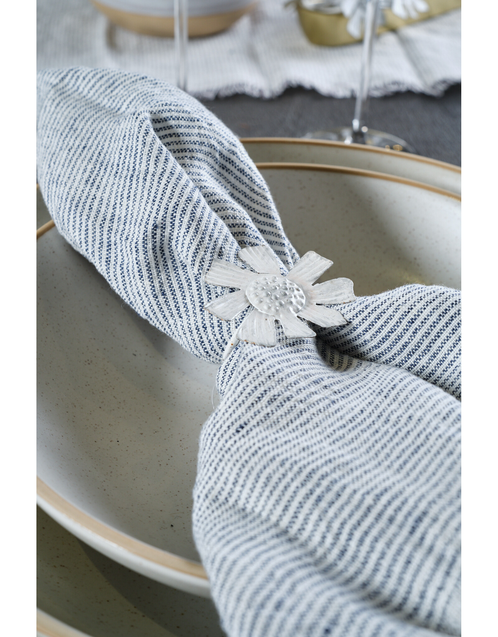 Flower Napkin Ring, White