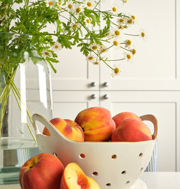 Tan Rim Stoneware Colander