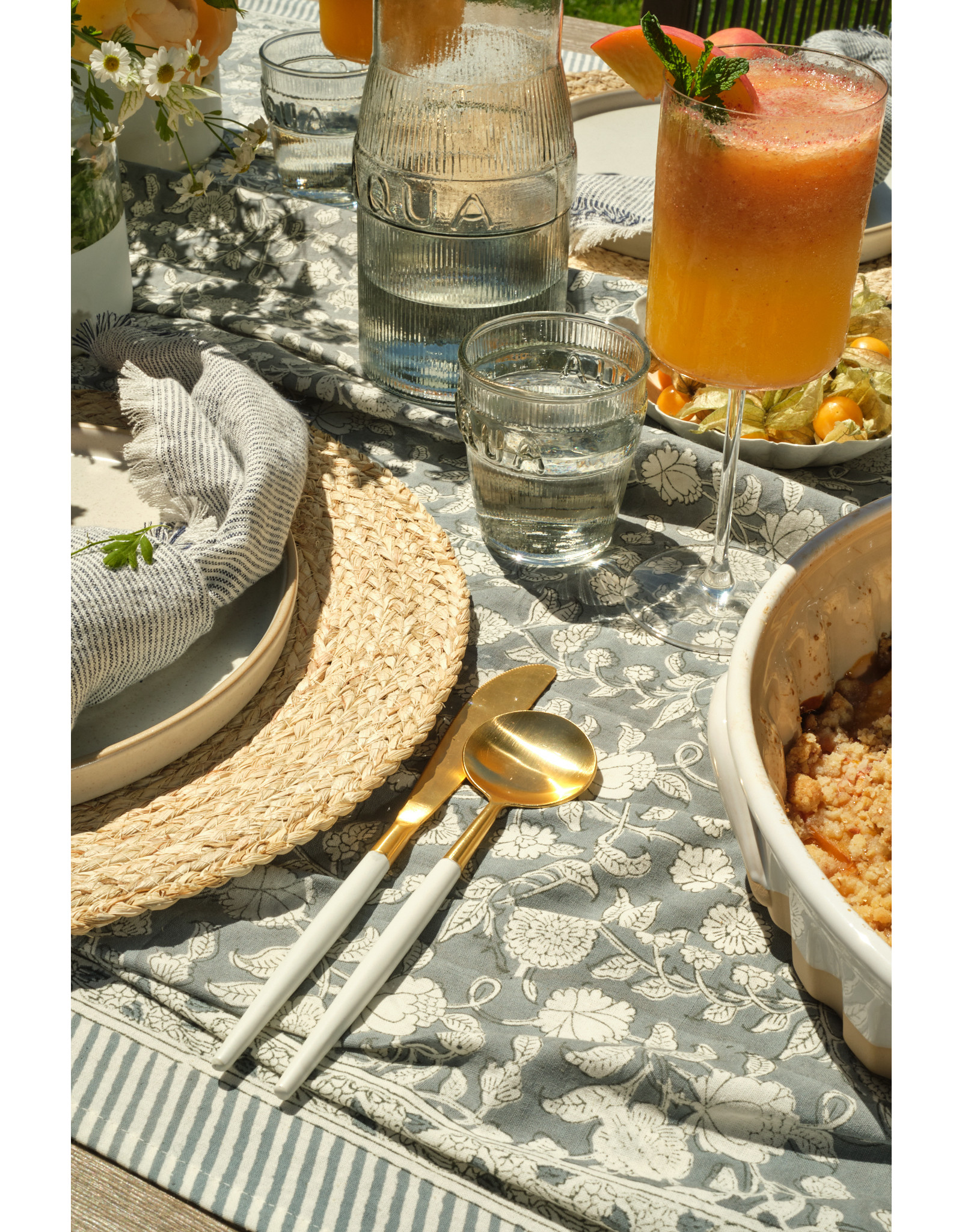 White & Gold Flatware