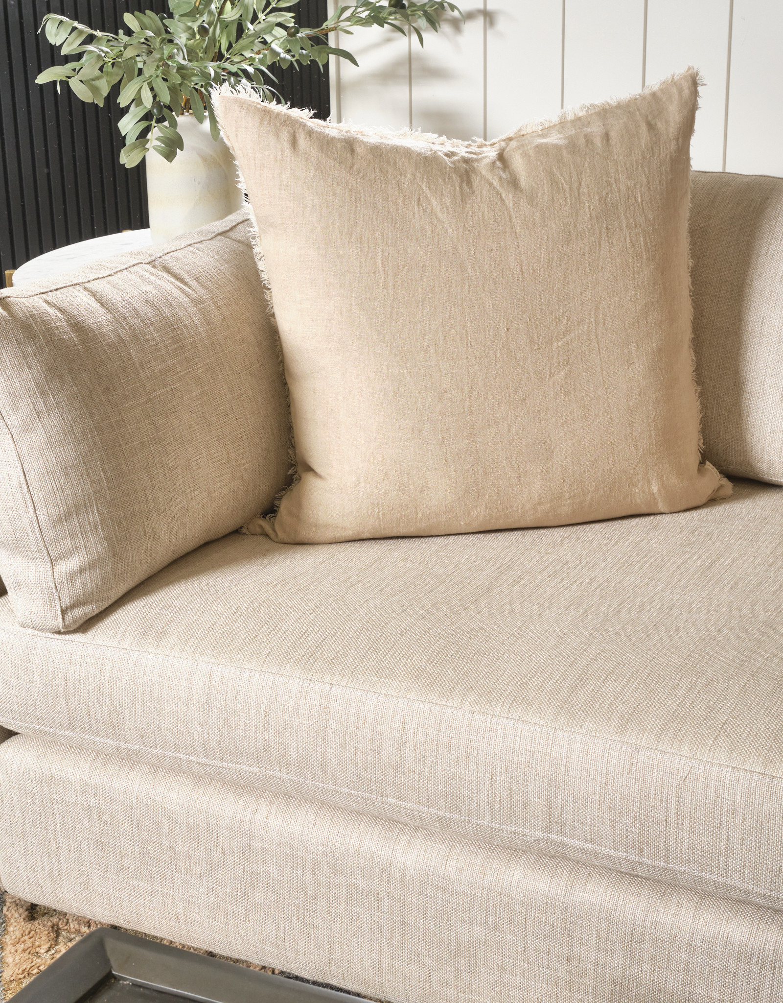 Lina Linen Pillow, Pampas 24x24