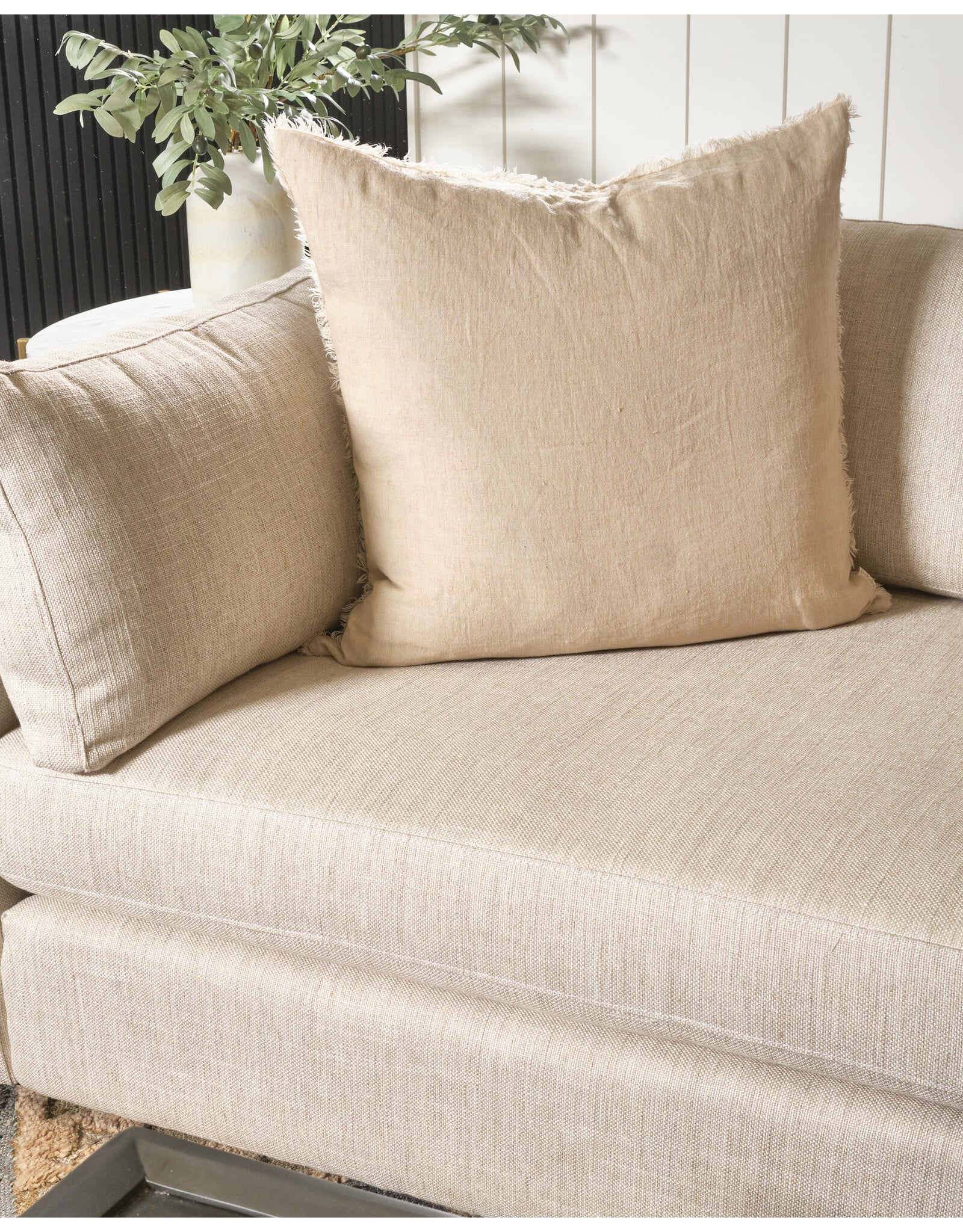 Lina Linen Pillow, Pampas 24x24