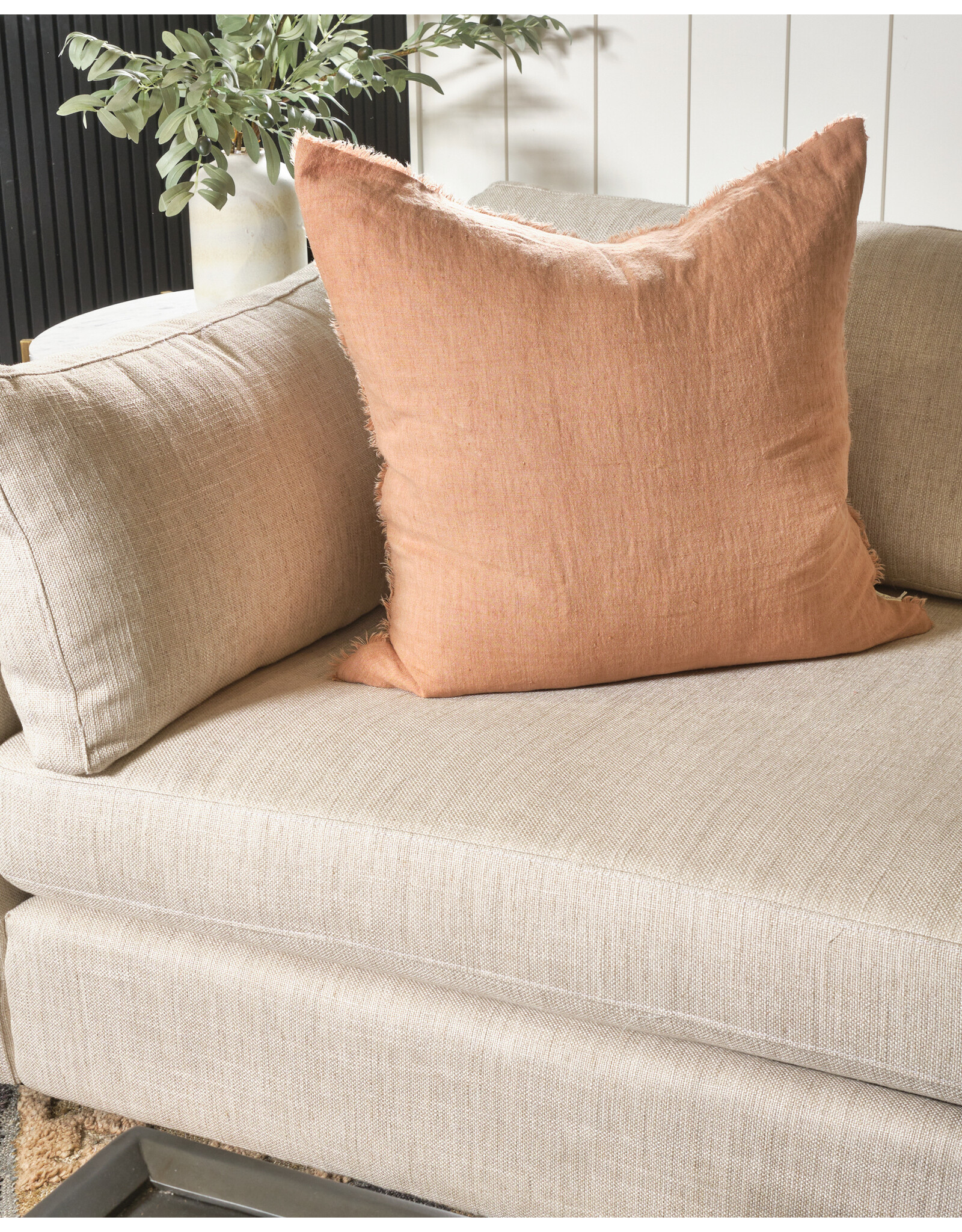 Lina Linen Pillow, Terracotta 24x24