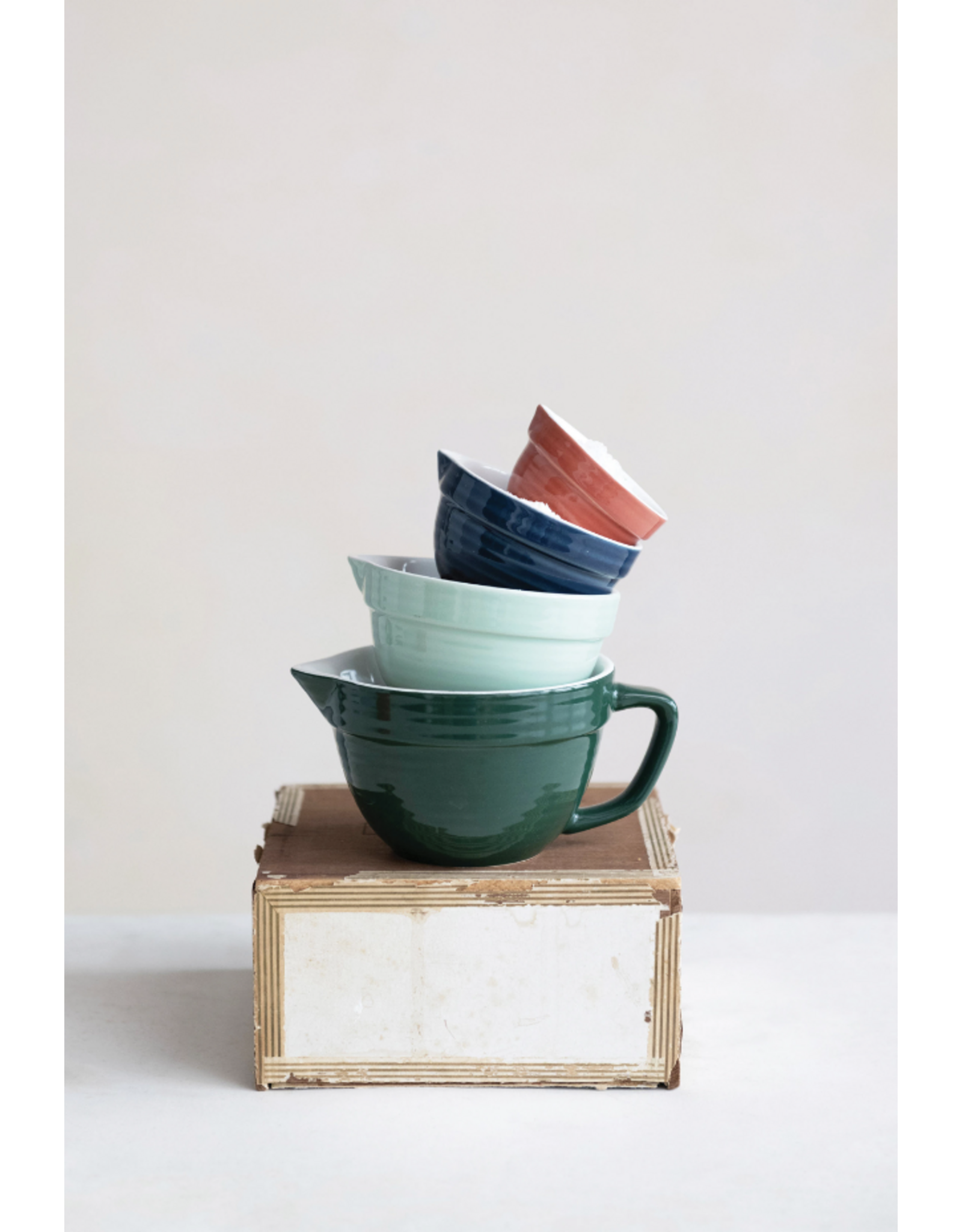 Stoneware Batter Bowl Measuring Cups, Multi Color, S/4