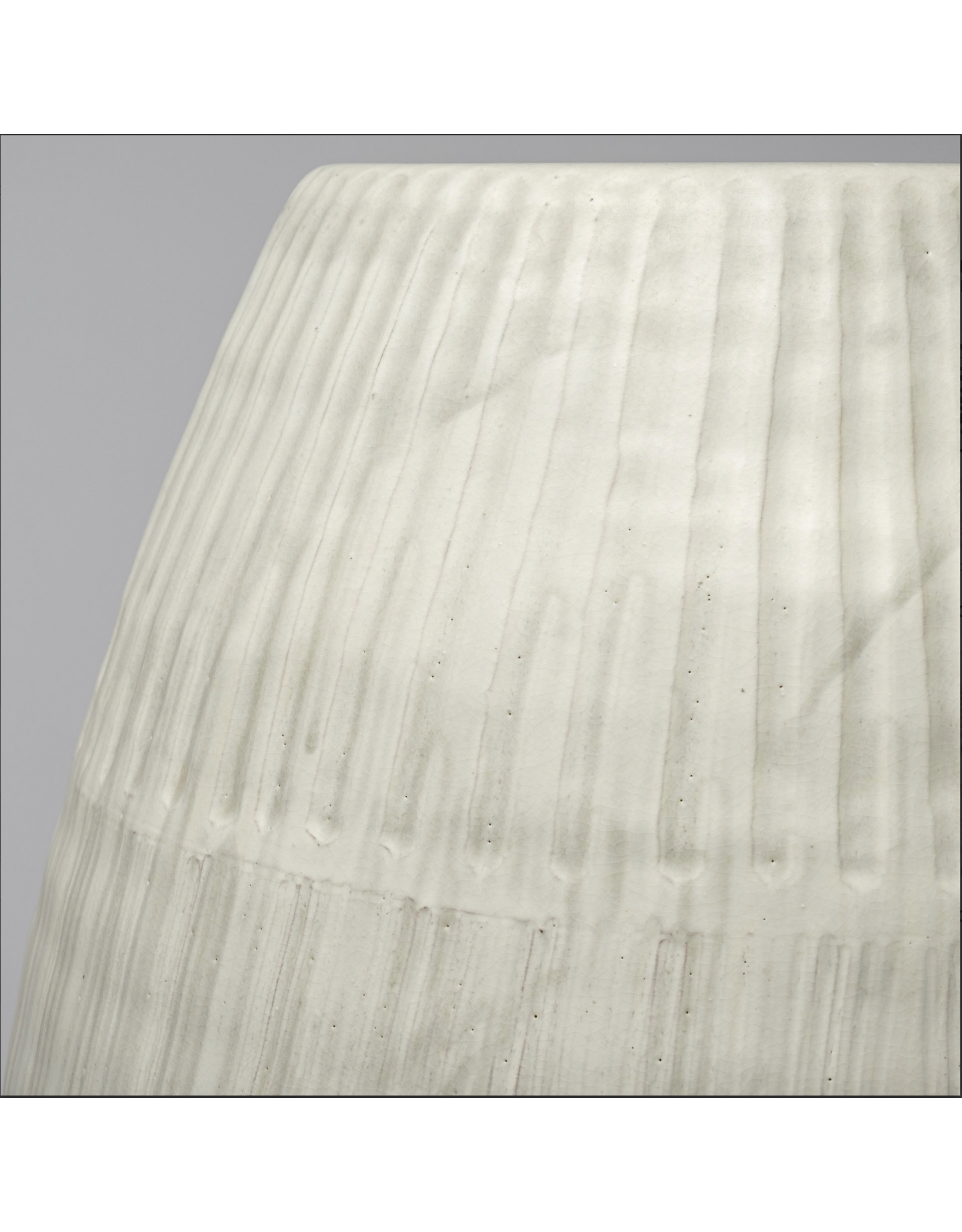 Reyan Floor Vase