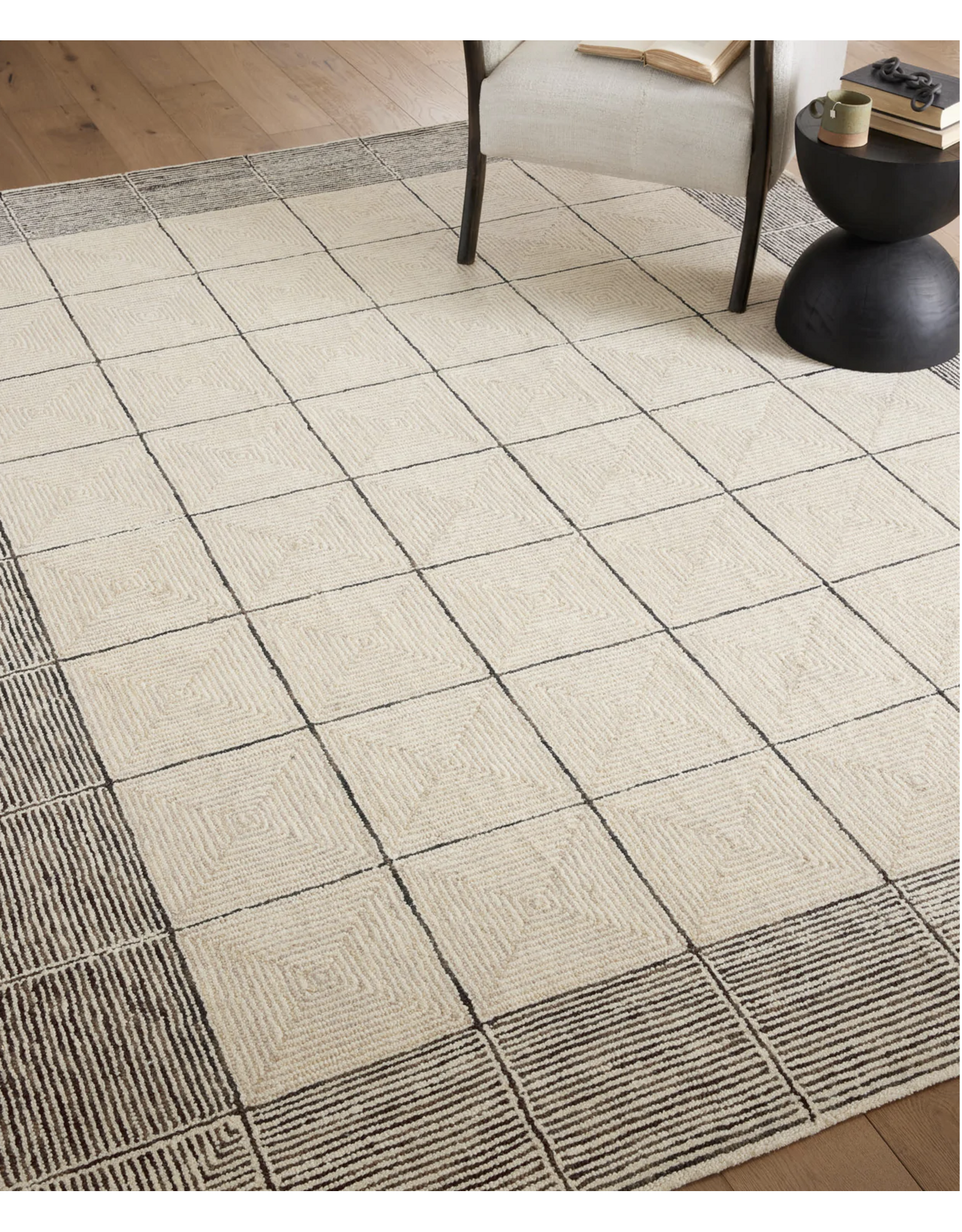 Chris Loves Julia x Loloi Francis Rug  FRA-02 Cream / Black