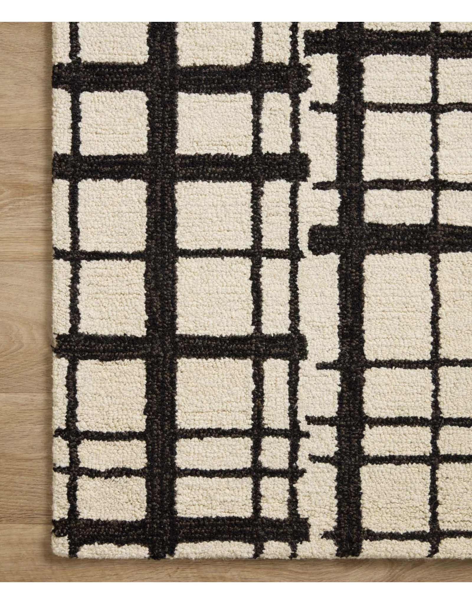 Chris Loves Julia x Loloi Polly Rug POL-02 - Black / Ivory