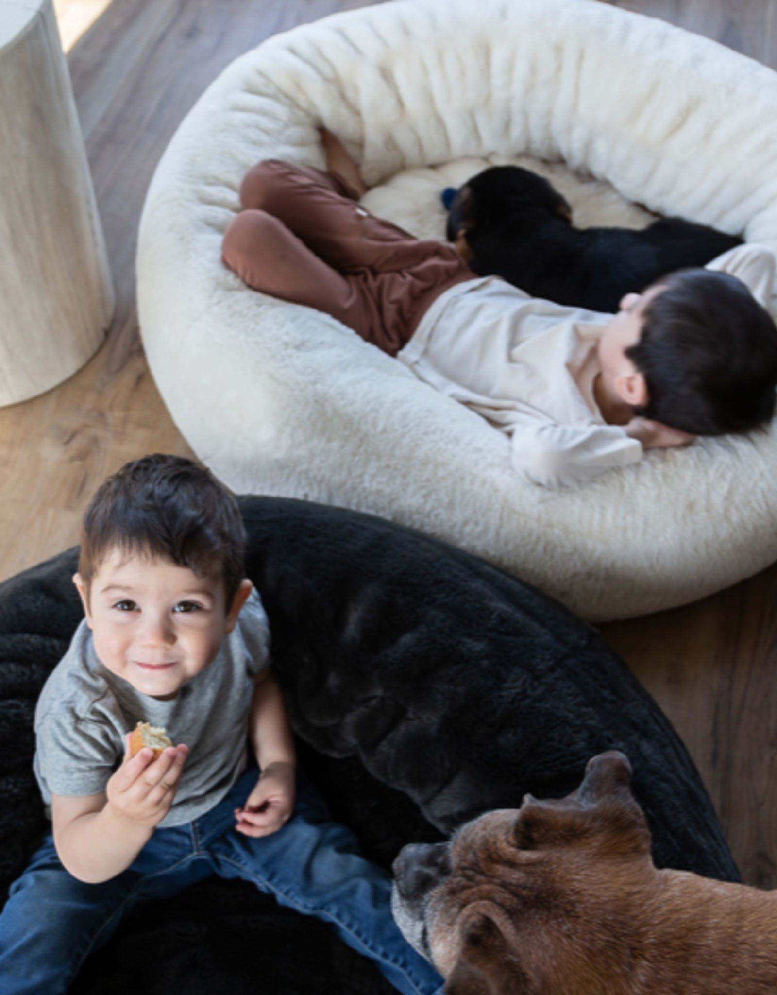 Plush Dog Bed - Charcoal