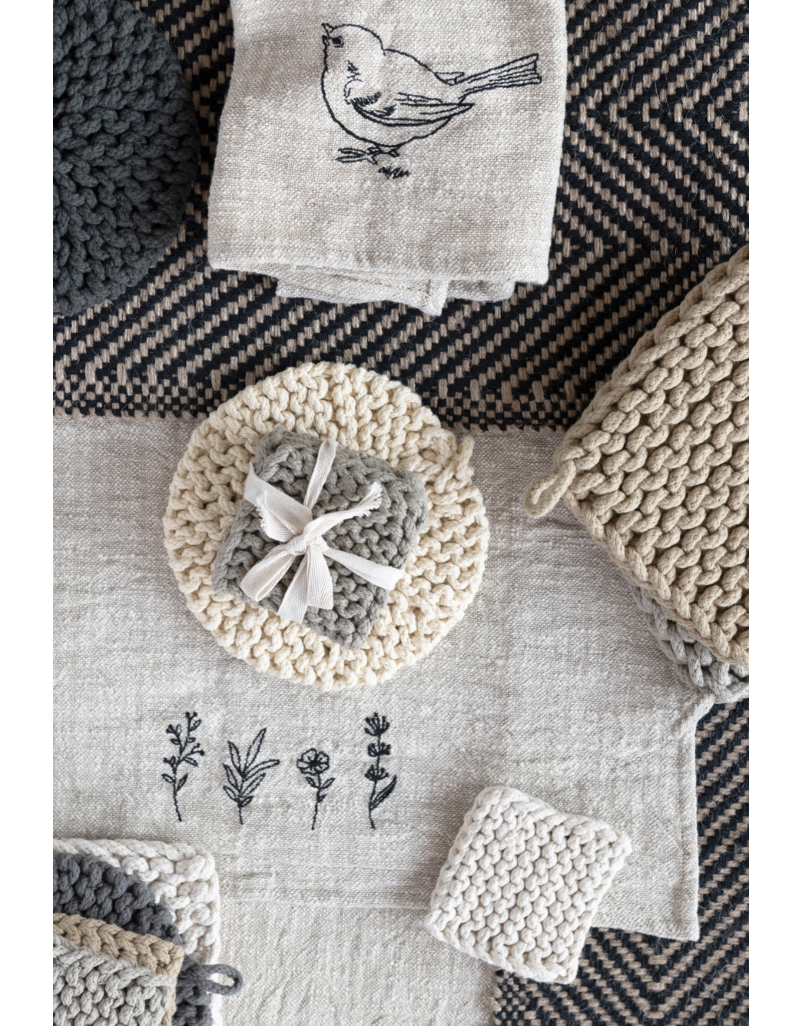 Cotton Crocheted Pot Holder, 4 Colors