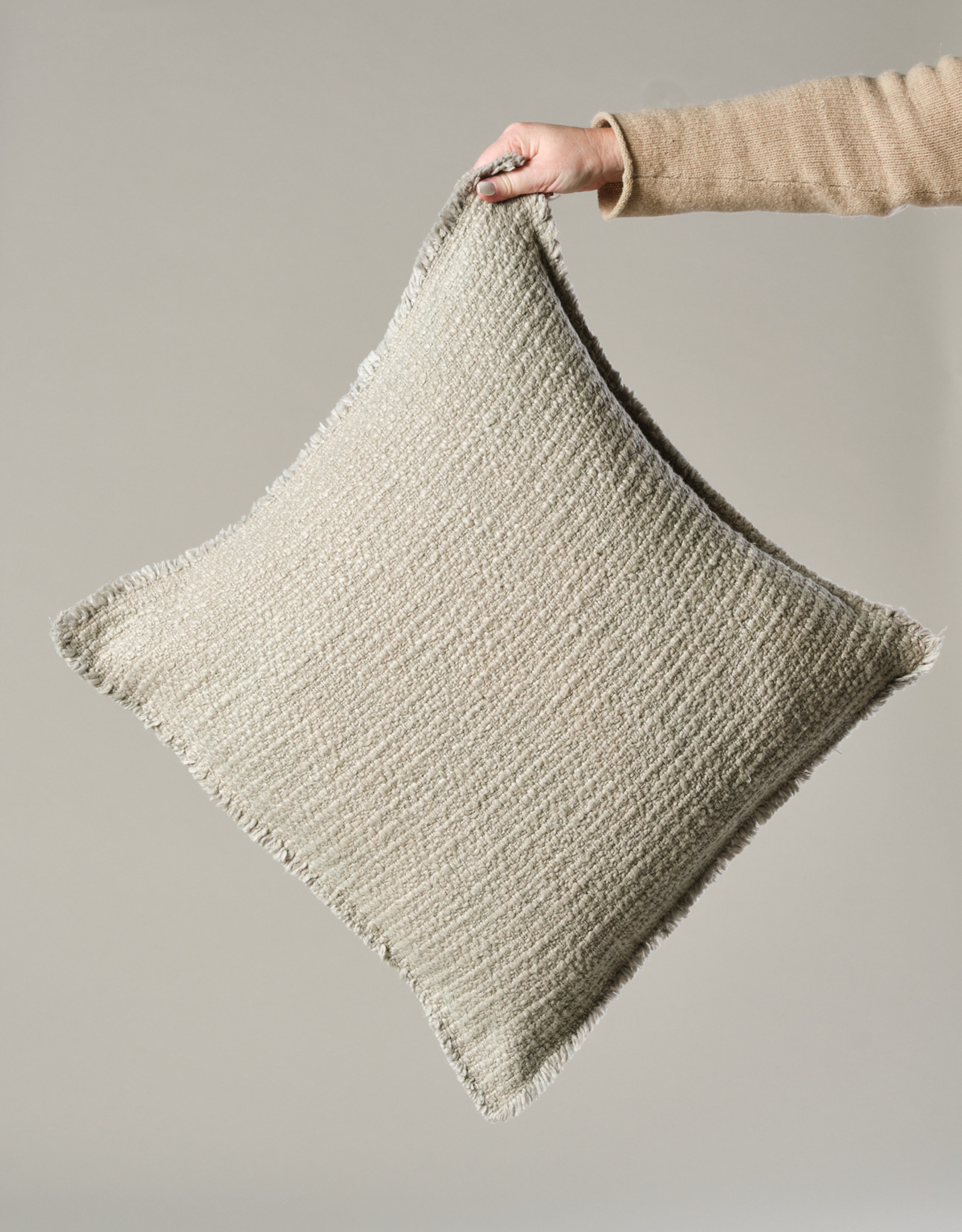 Callisto Pillow, Light Grey 20x20