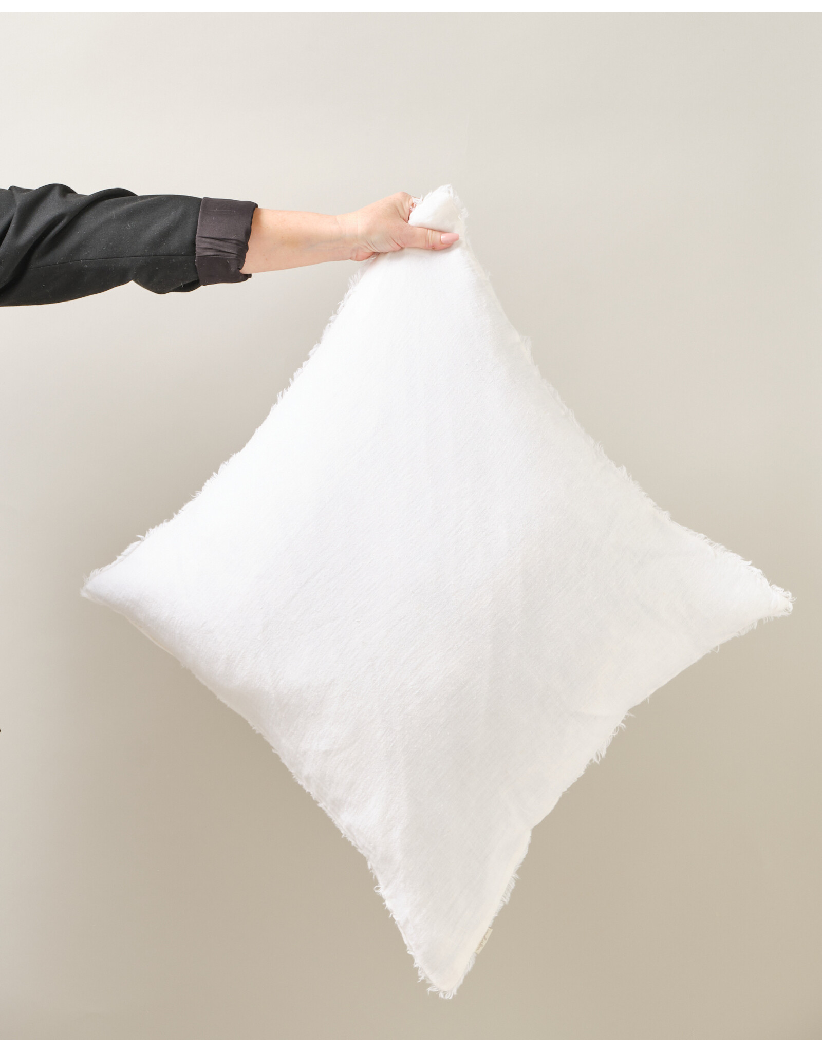 Lina Linen Pillow, White 24x24
