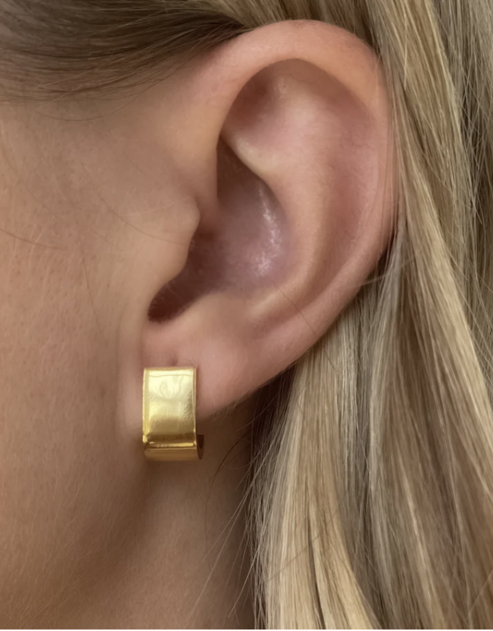Chloe Hoop Earring - 14K Gold Vermeil