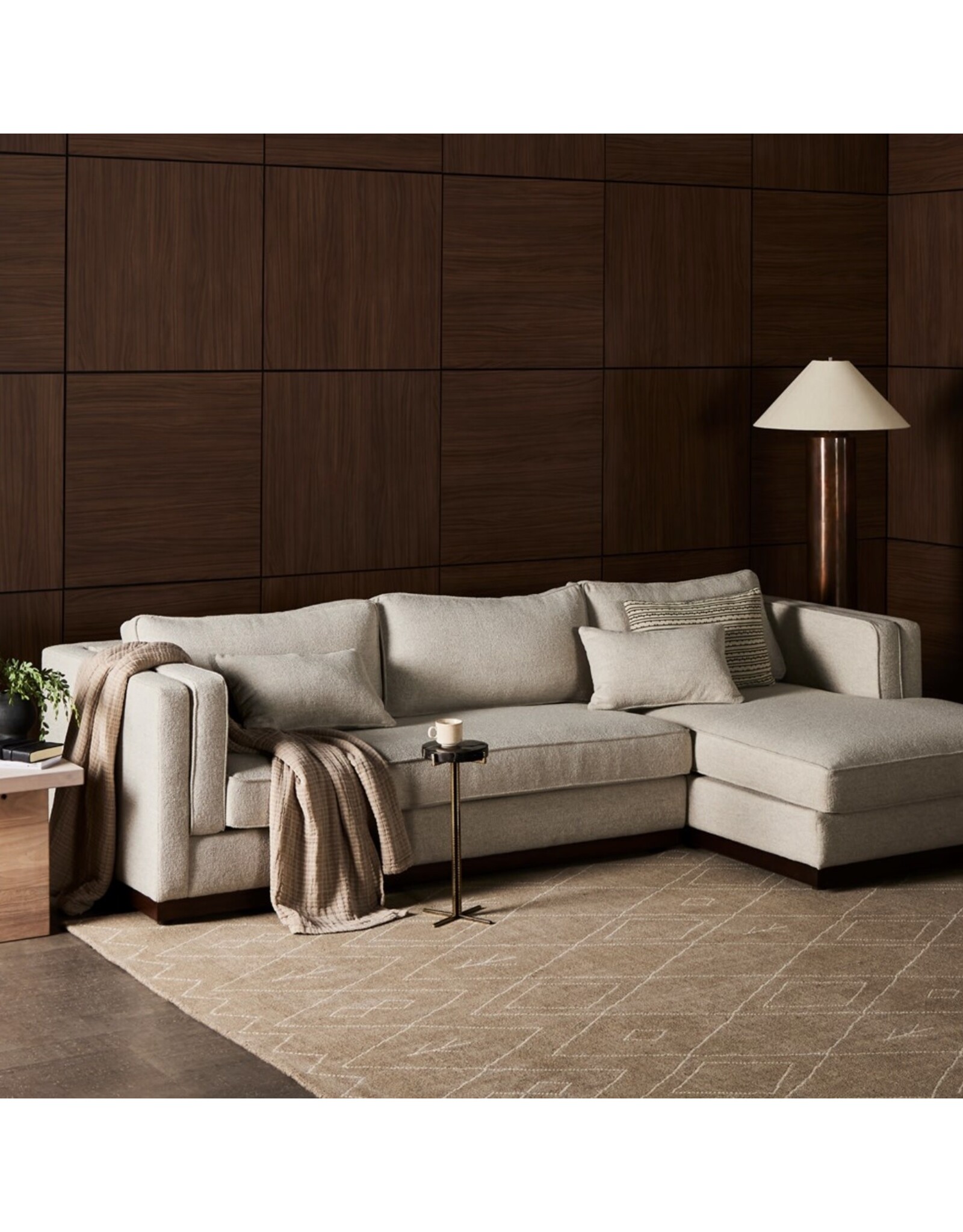 Lawrence 2pc Raf Sectional - 121"