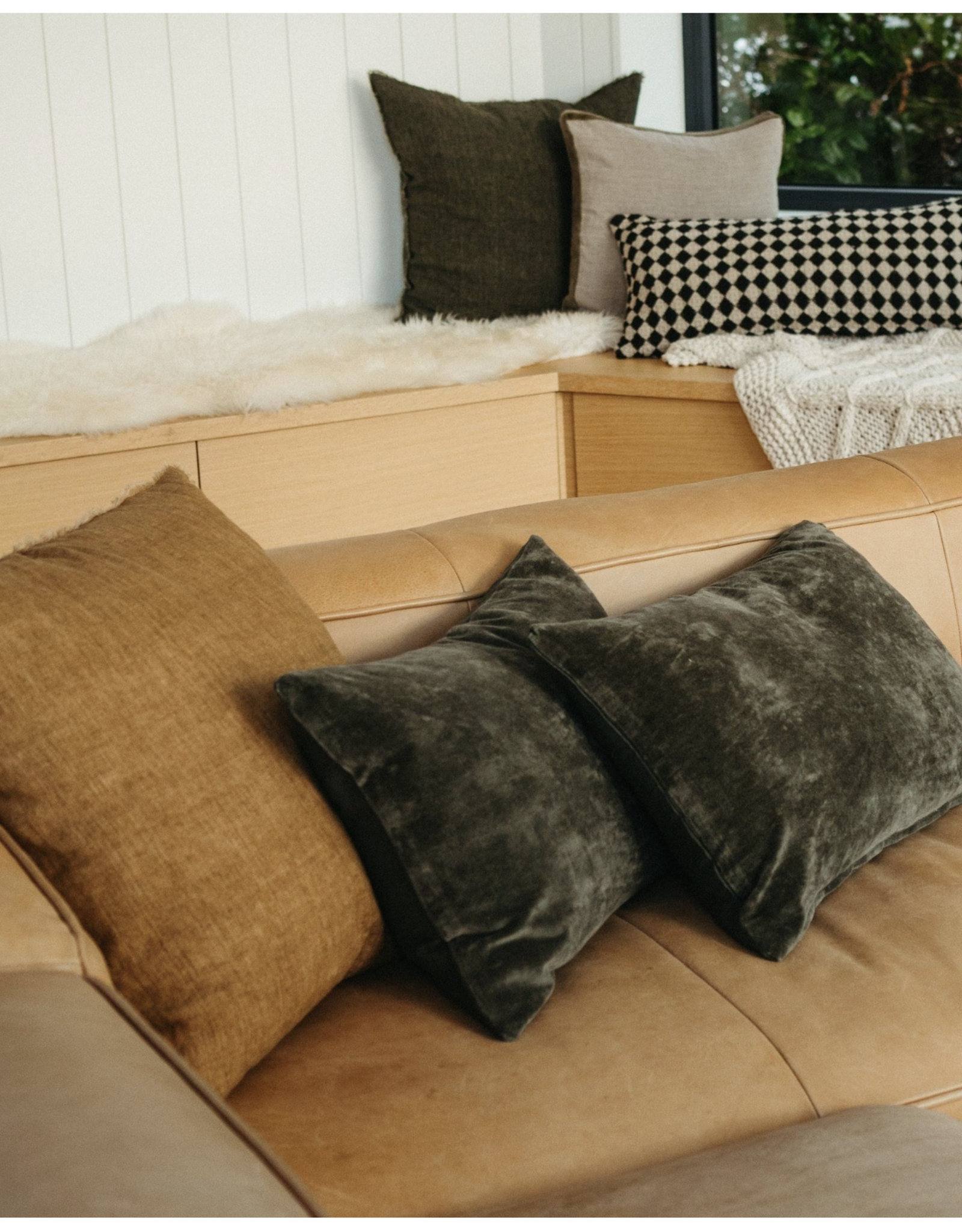 Vera Velvet Pillow, Juniper 16x24