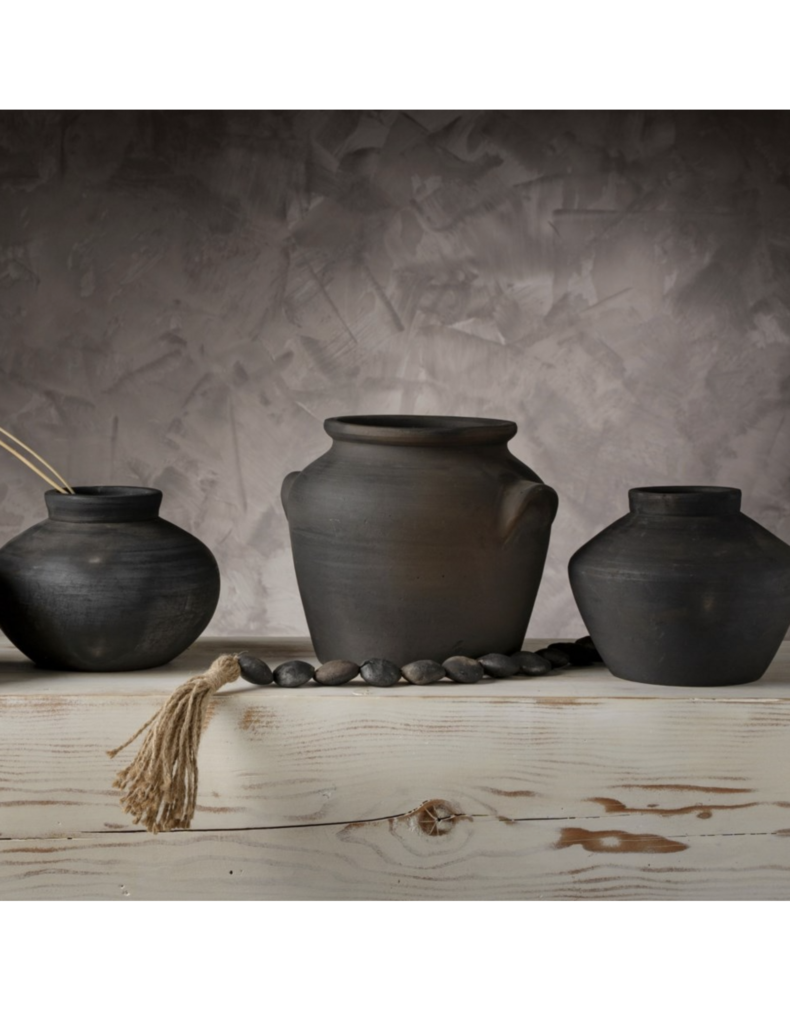 Milos Burnt Terracotta Urn L