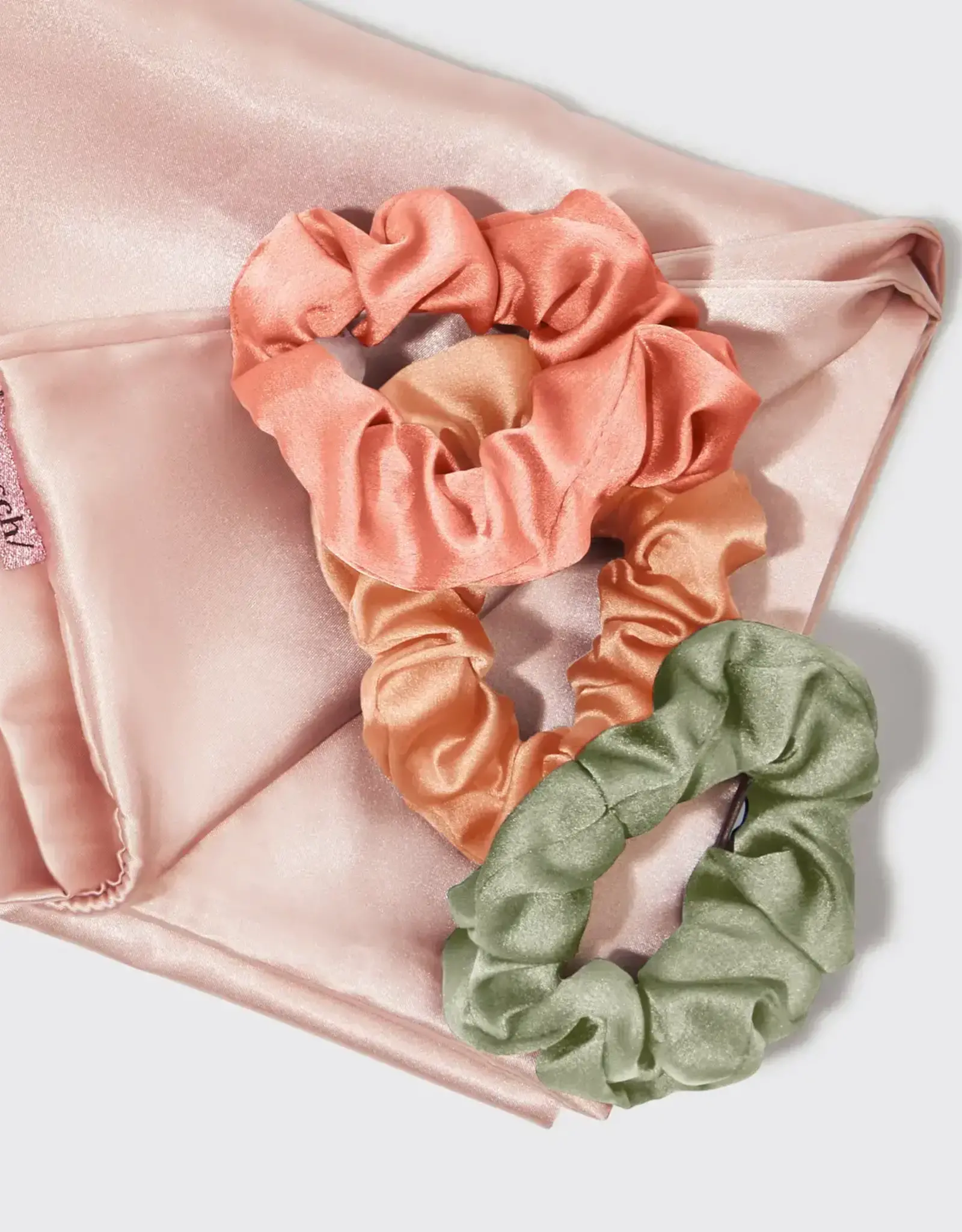 Holiday Satin Pillowcase & Scrunchie 4pc Gift Set