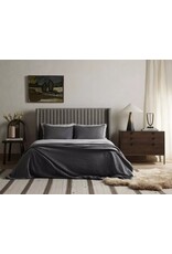 Montgomery King Bed in Saville Flannel