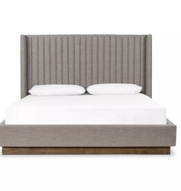 Montgomery King Bed in Saville Flannel
