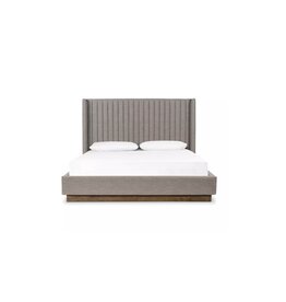 Montgomery King Bed in Saville Flannel