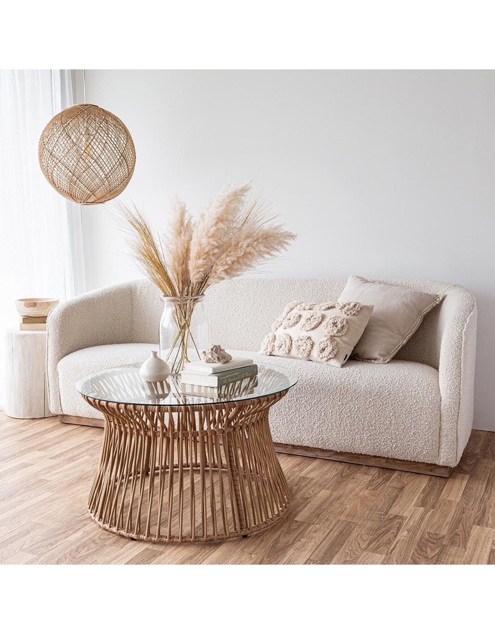 Evita Sofa-80"