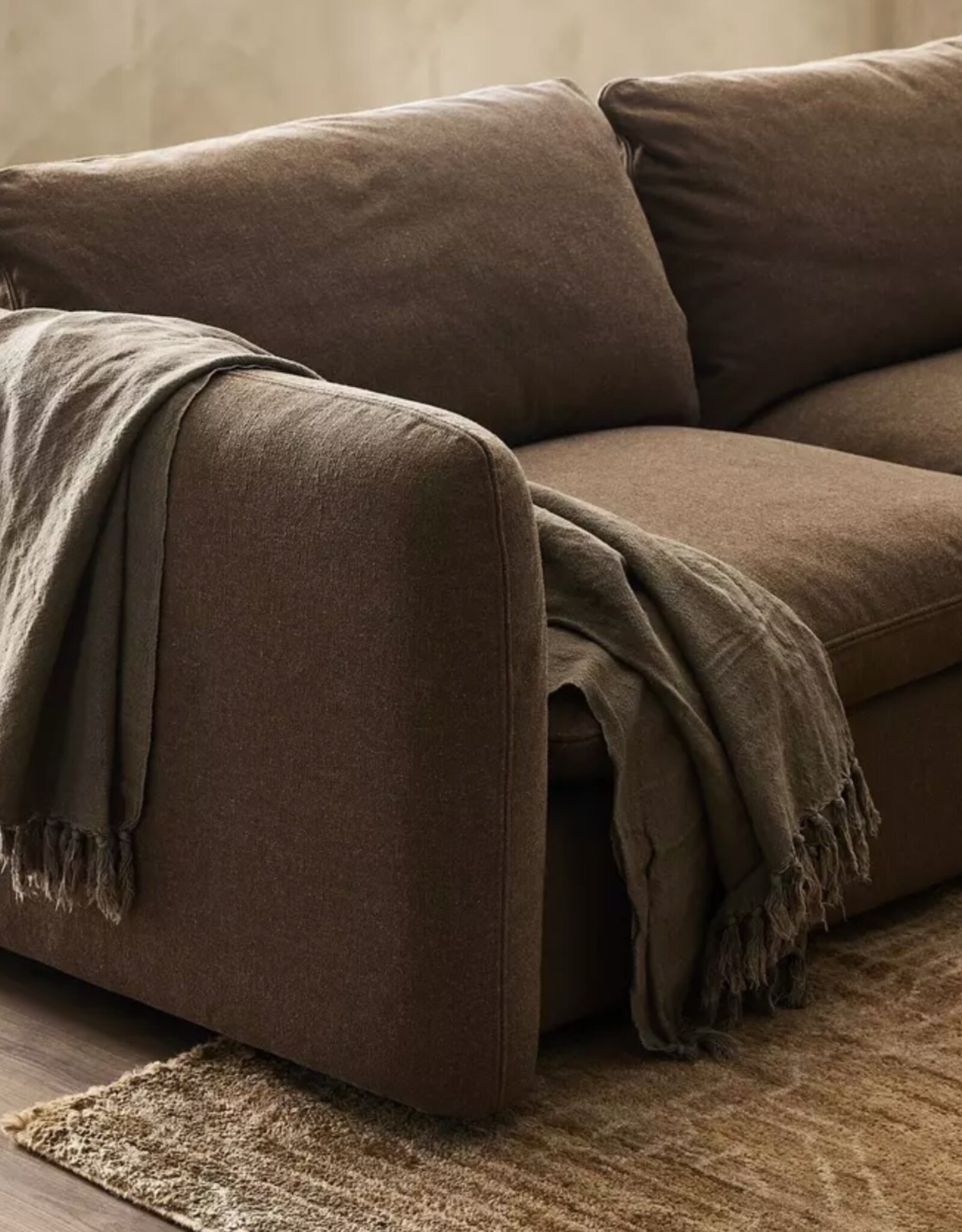Ingel 5pc Sectional-122.5"