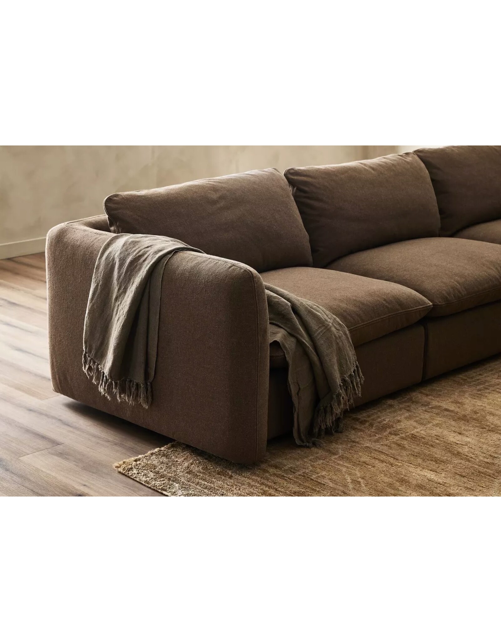 Ingel 5pc Sectional-122.5"