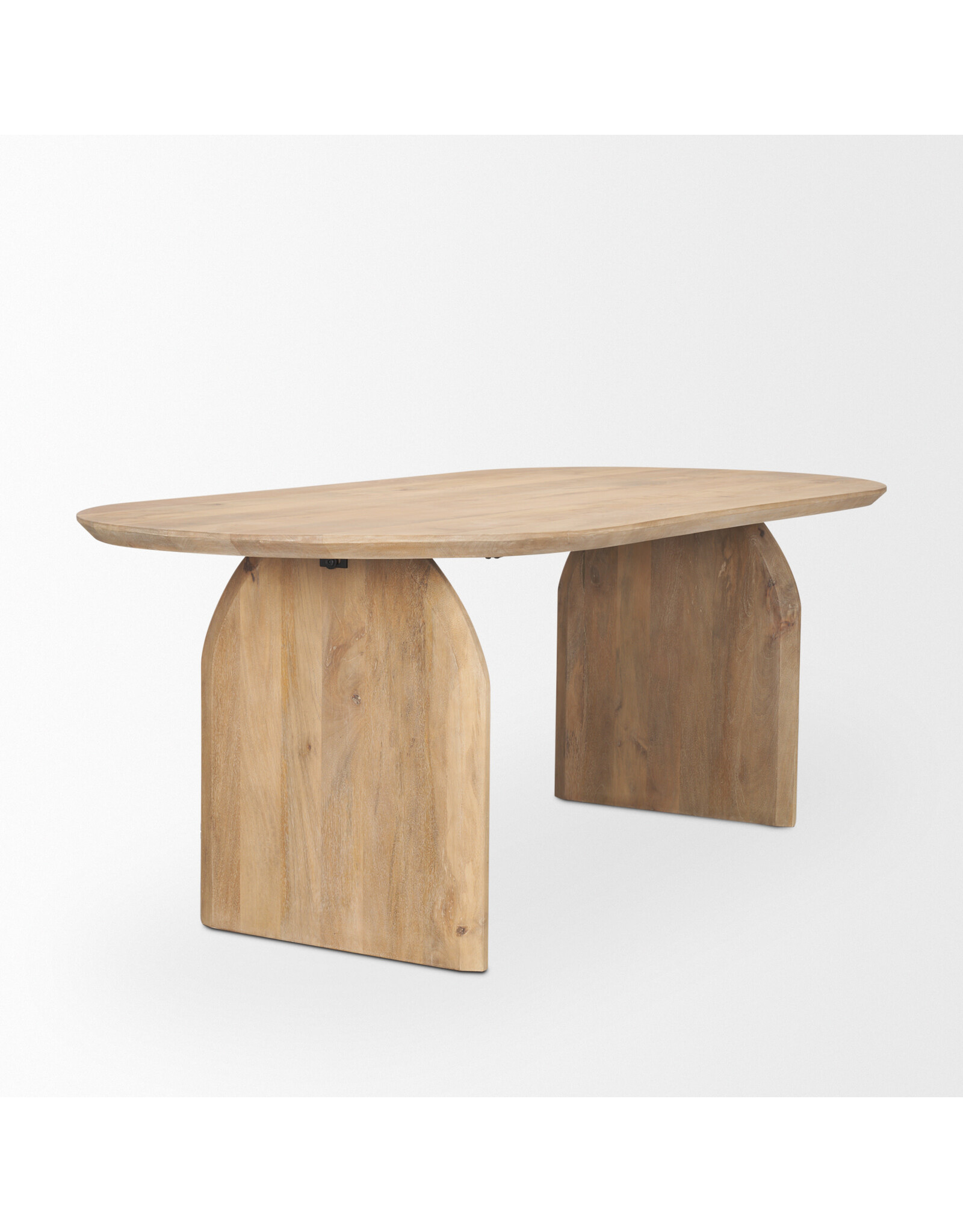 Isla Oval Dining Table, 86.5" x 39"