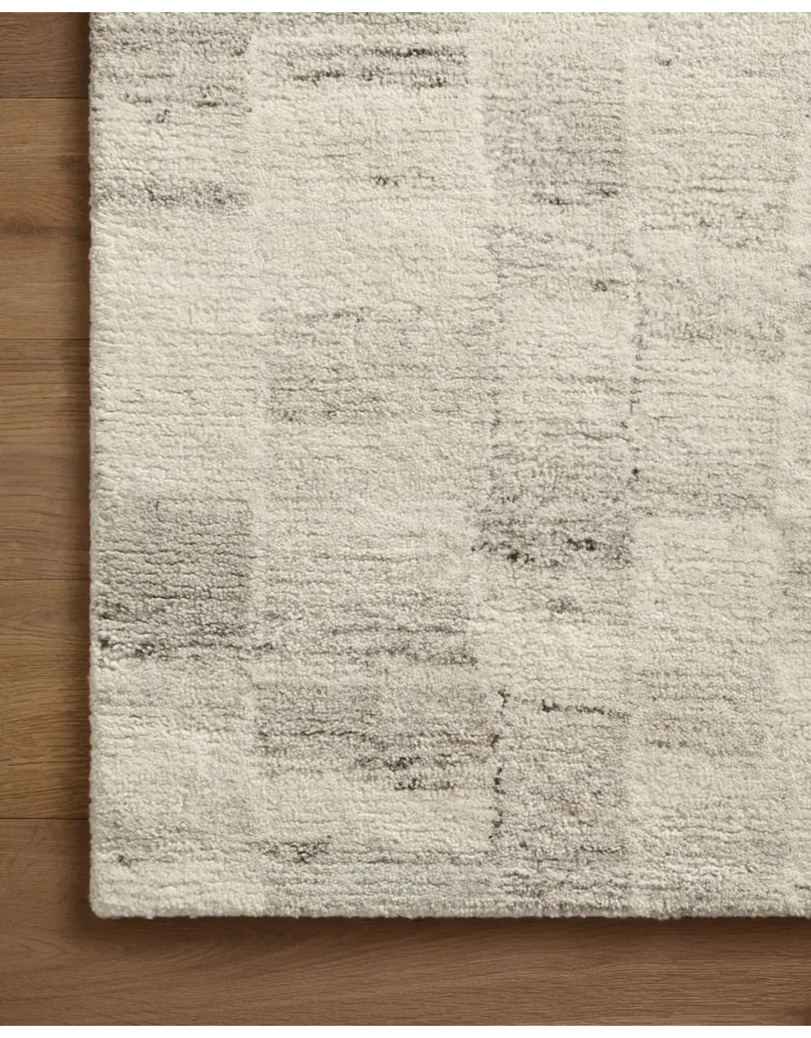 Amber Lewis × Loloi Rocky Rug ROC-01 Ivory / Silver