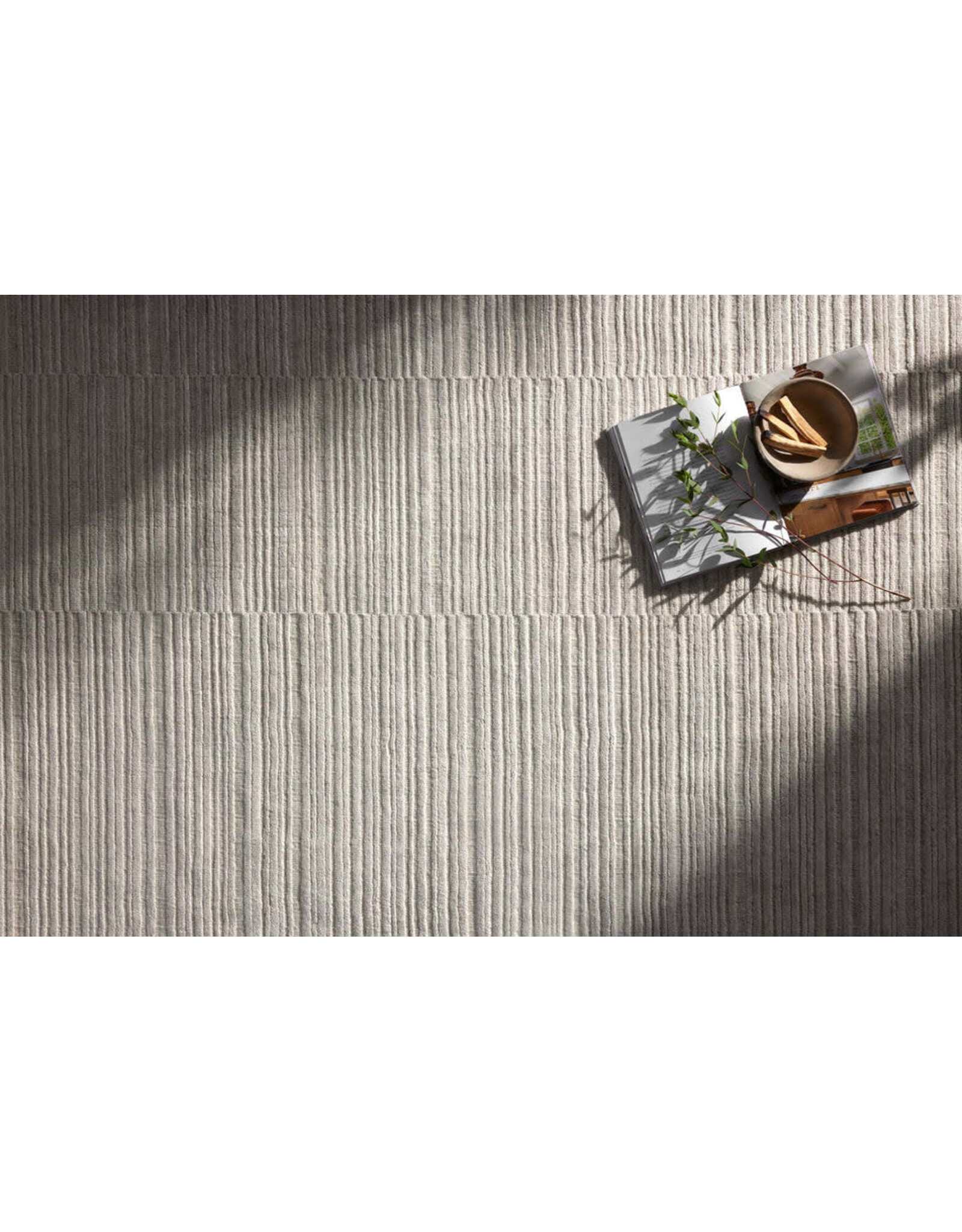 Amber Lewis × Loloi Lou Rug LOX-01 Ivory