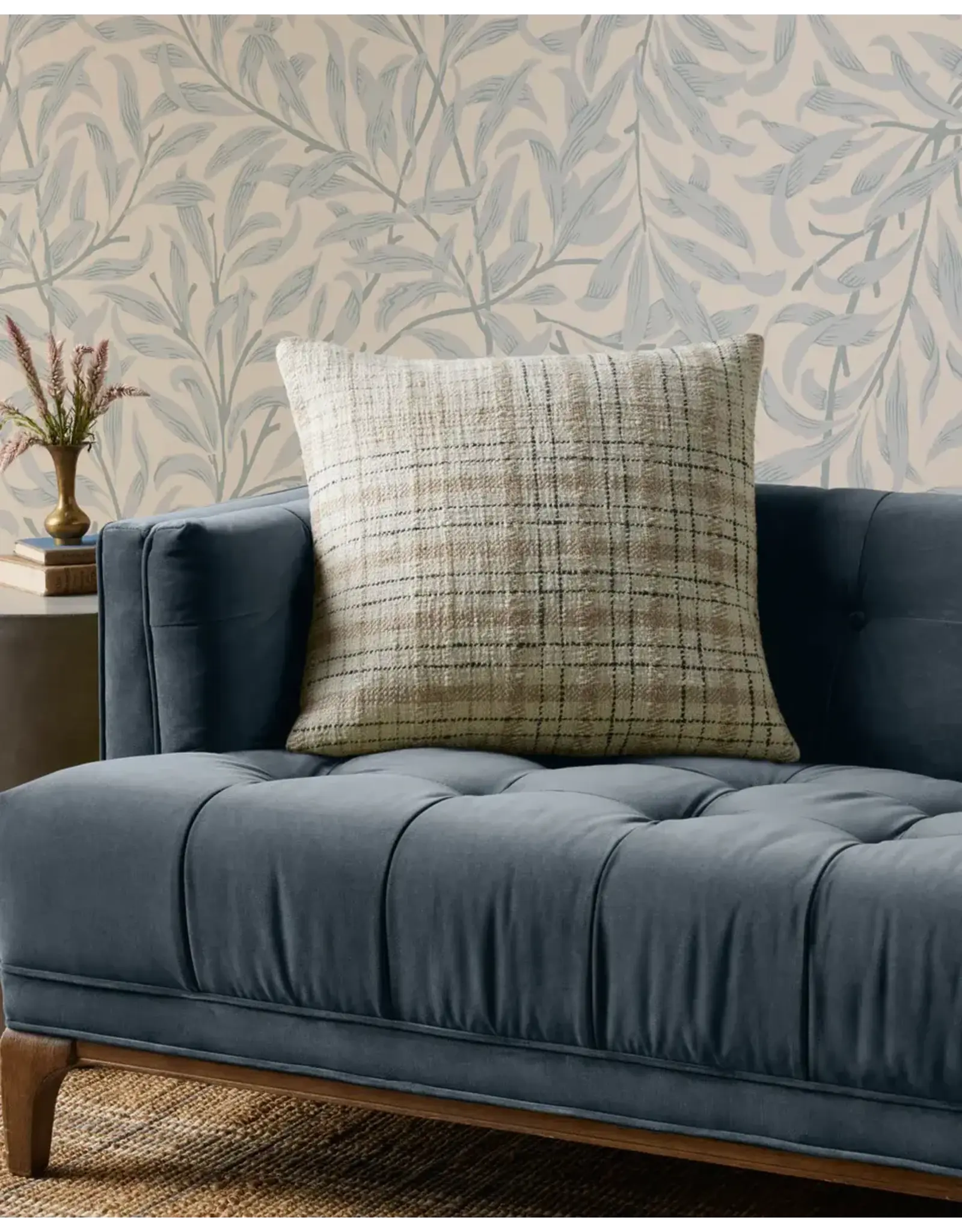 Chris Loves Julia × Loloi Beige/Black Pillow, 22x22
