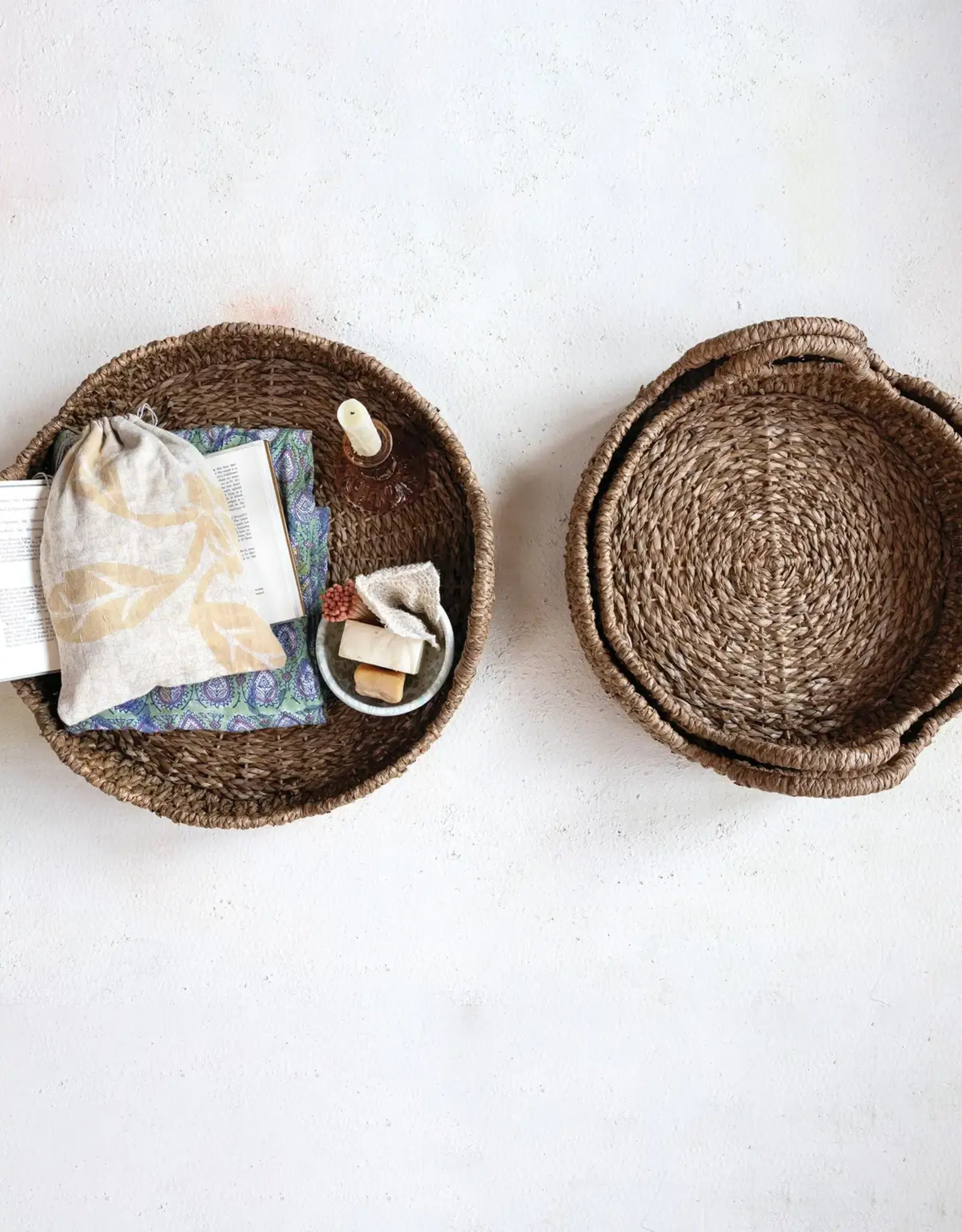 Decorative Braided Bankuan & Rattan Trays w/ Scalloped Edge & Handles
