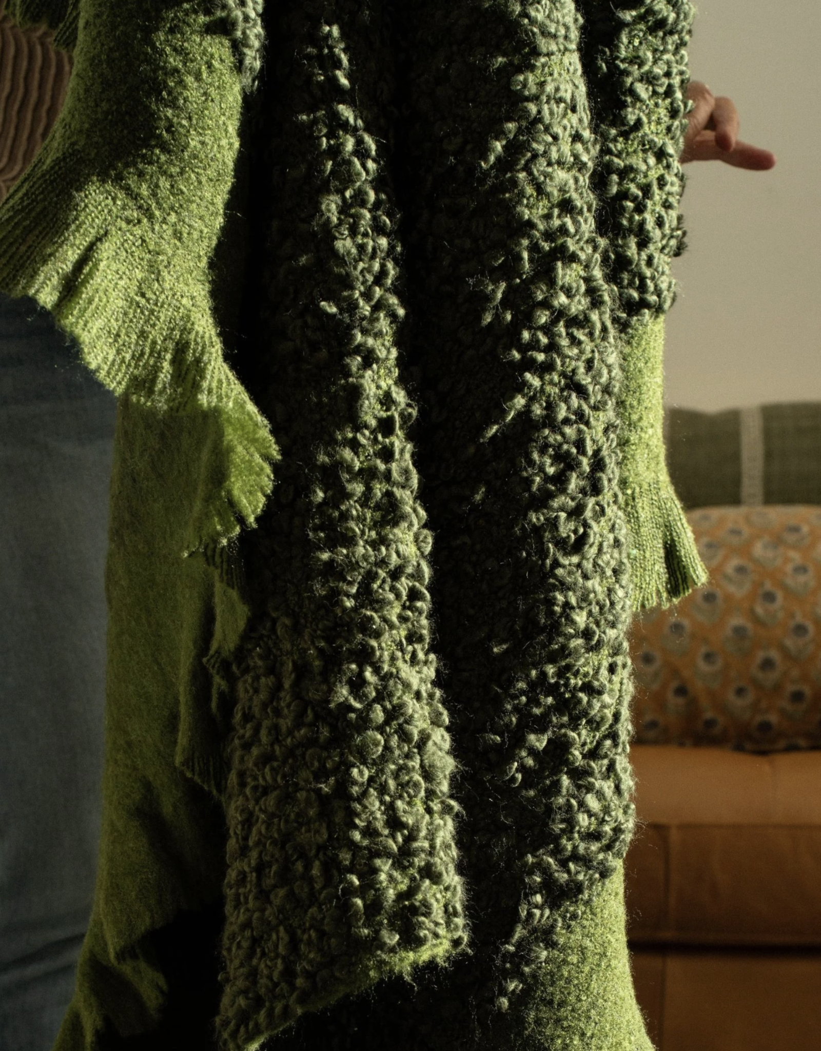Vallnord Boucle Throw, Olive