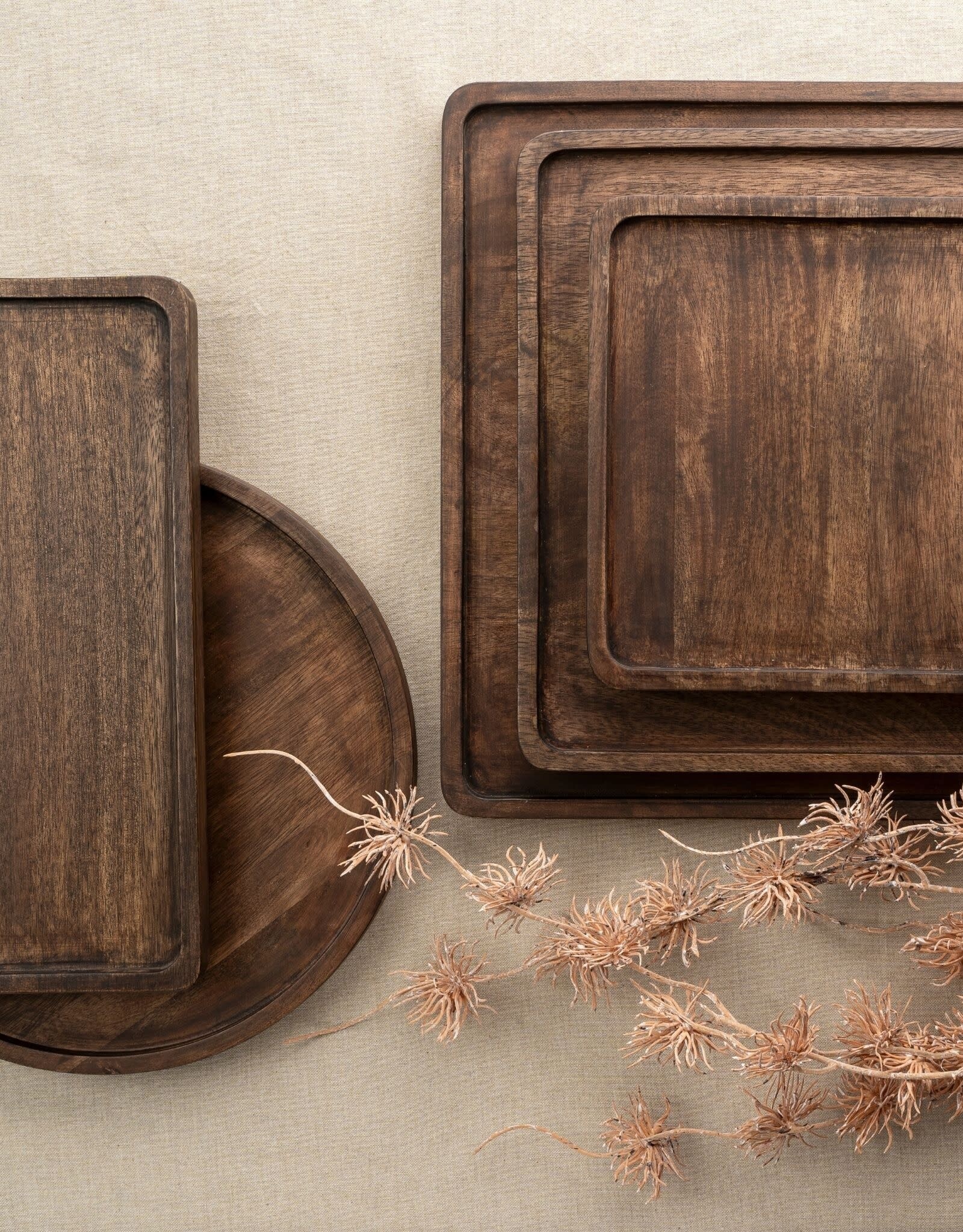 Heritage Round Tray, Stained Mango