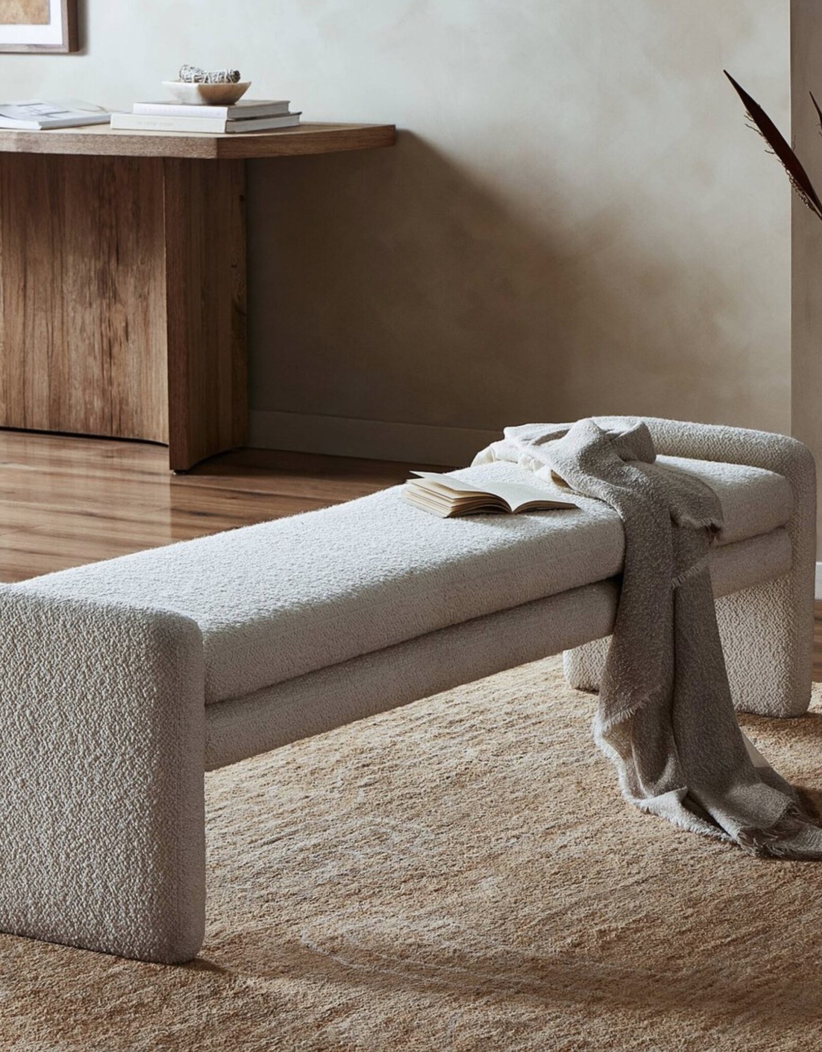 Serena Accent Bench