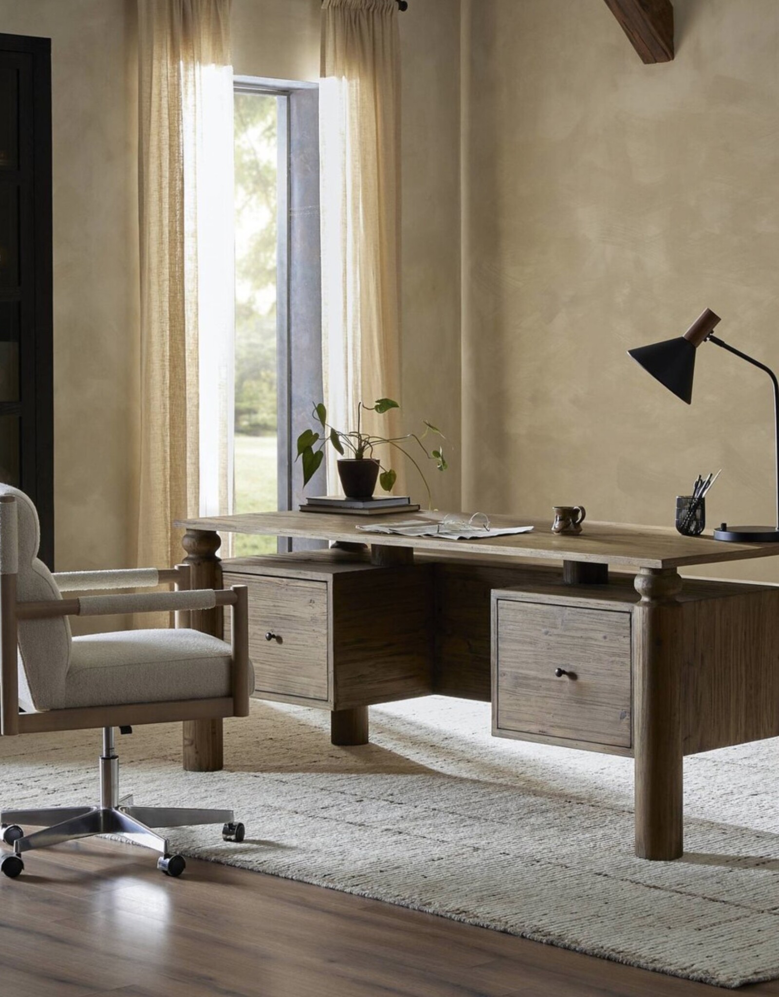 Kerrville Desk