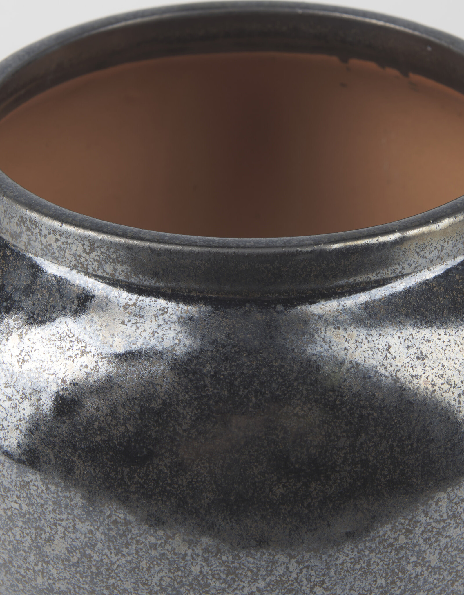 Kora Short Dark Metallic Double Ear Vase