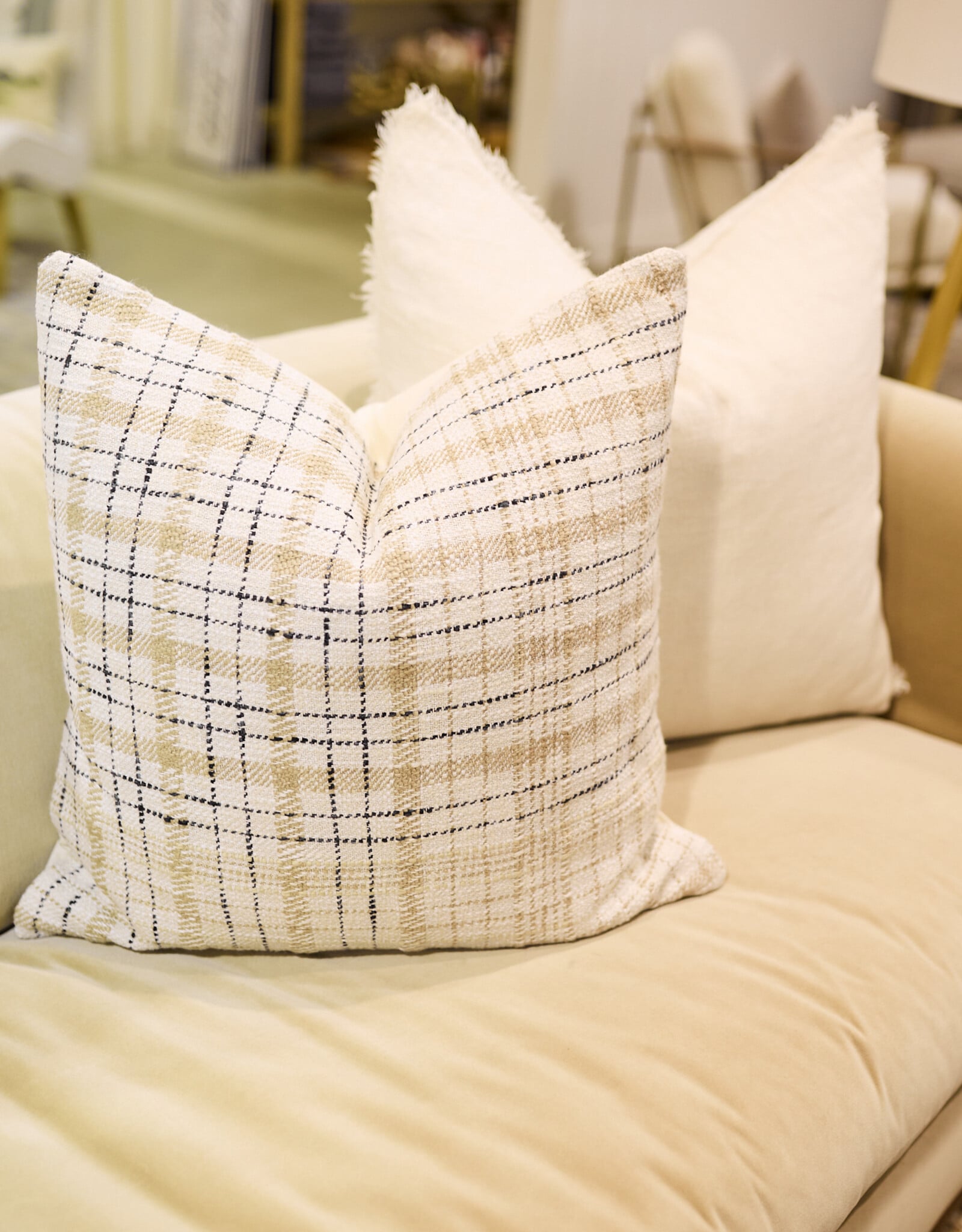Chris Loves Julia × Loloi Beige/Black Pillow, 22x22