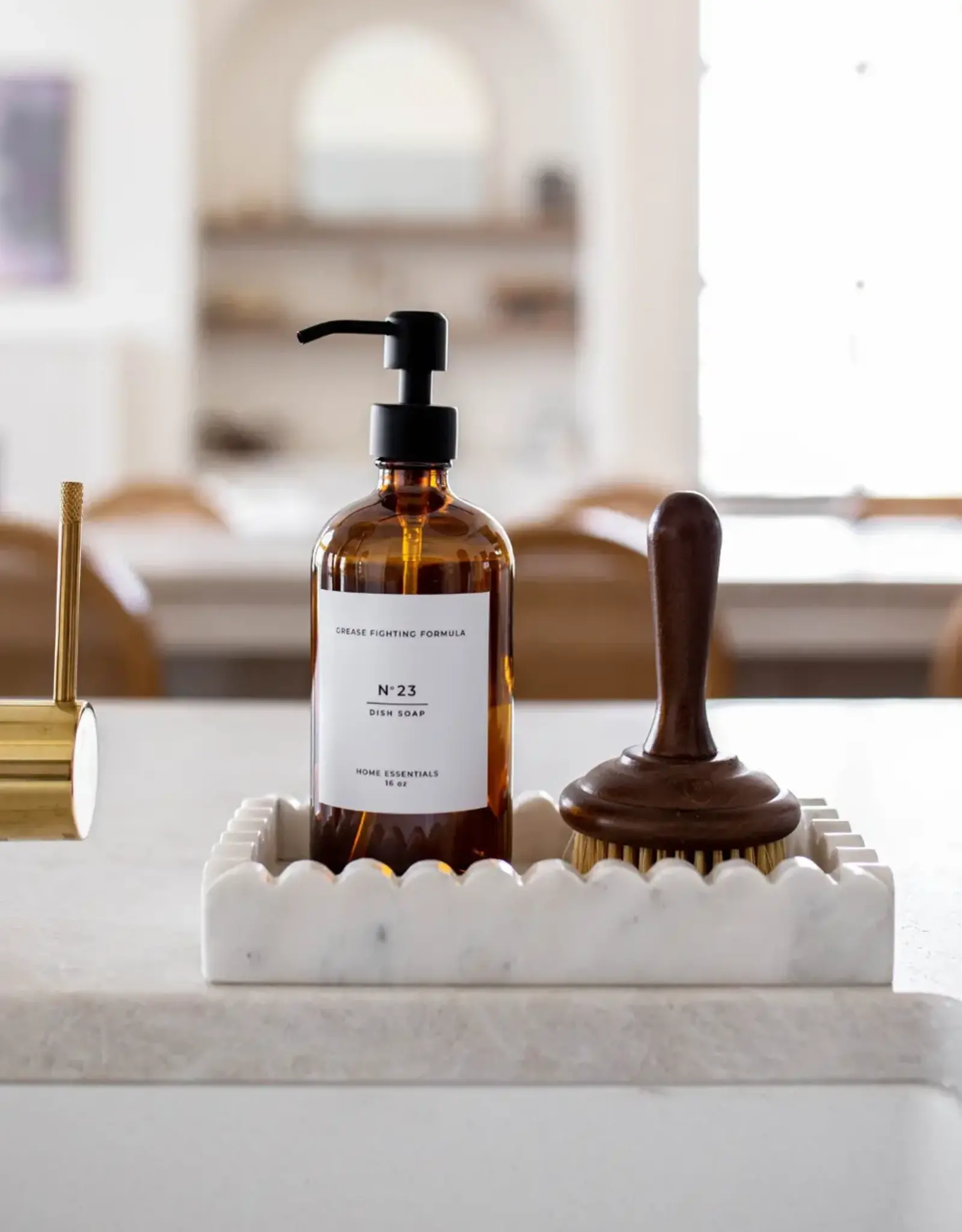 Dish Soap Scrub Brush