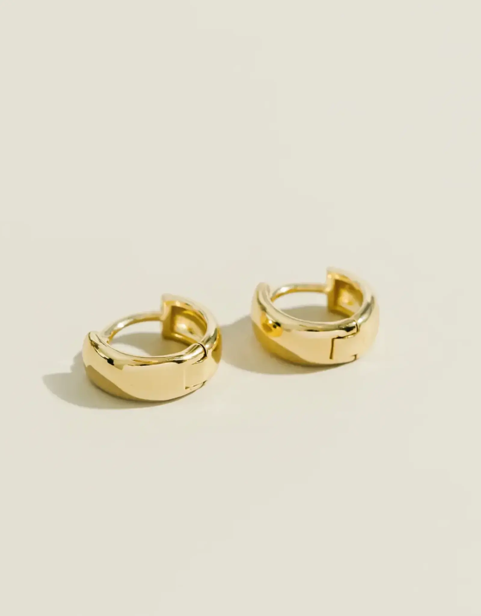 Bold Huggie Hoops, Large