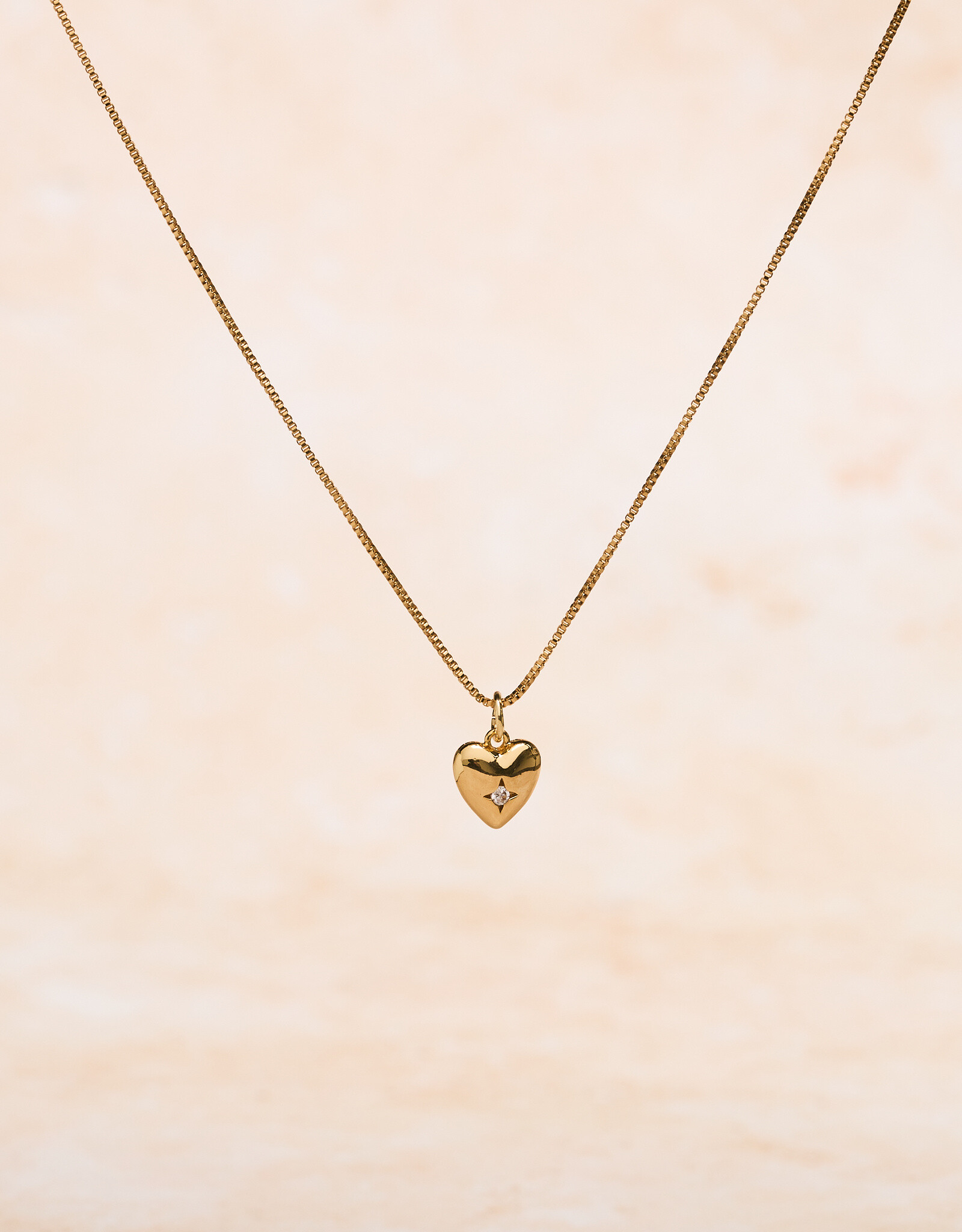 Gold zirconia necklace discount
