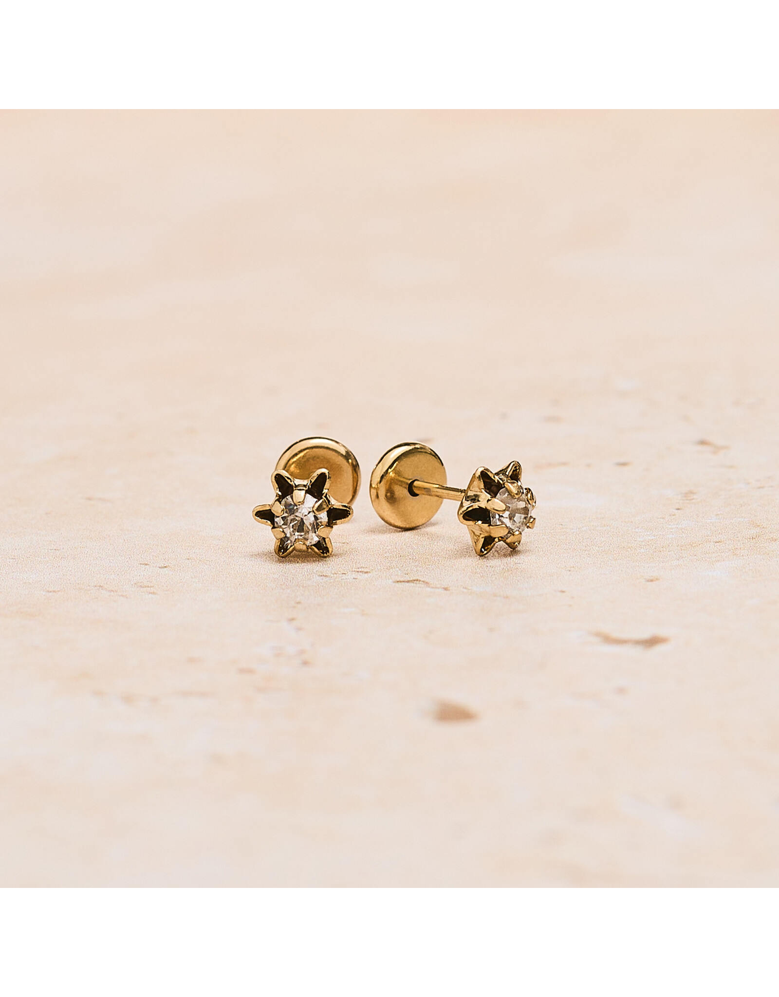 Flower Single Zirconia Studs